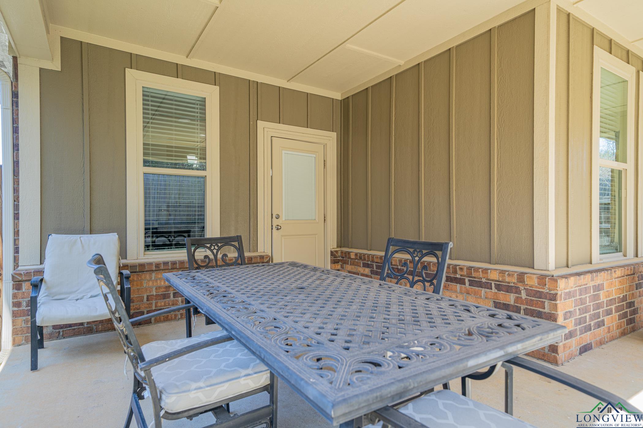2931 Meadow Brook Trail, Tyler, Texas image 22