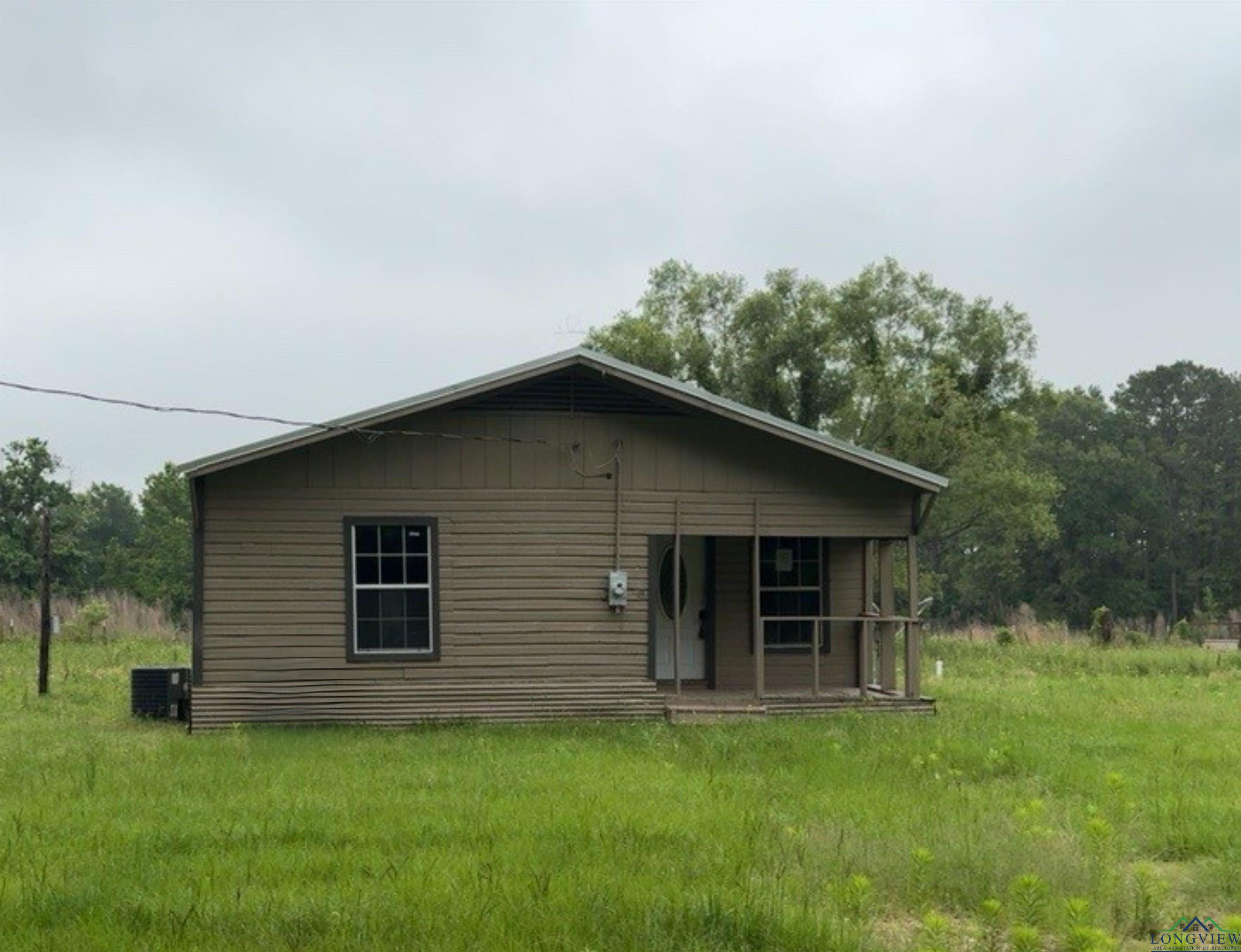 333 County Rd 1775, Mount Pleasant, Texas image 1