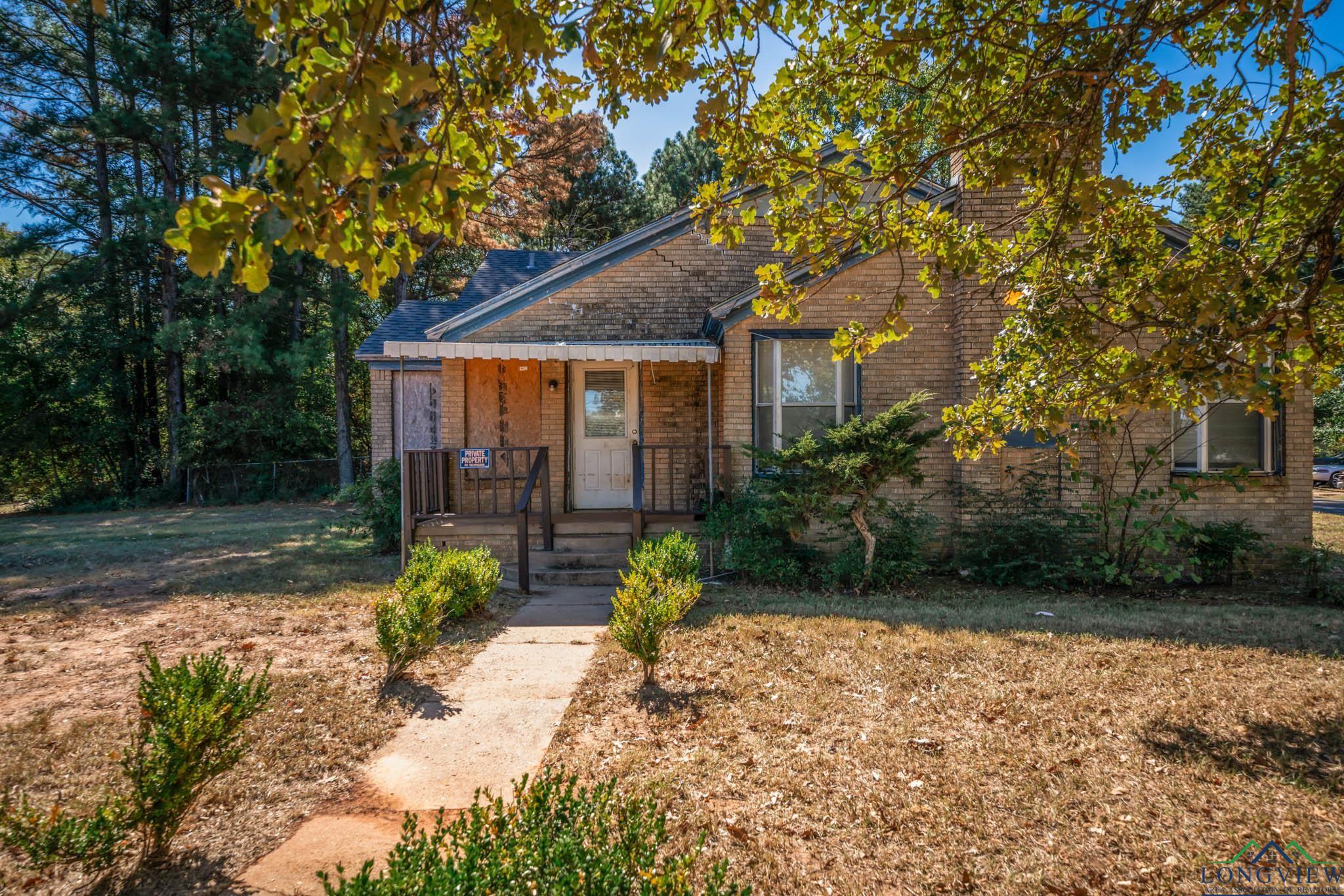 1204 W Emory Street, Marshall, Texas image 1