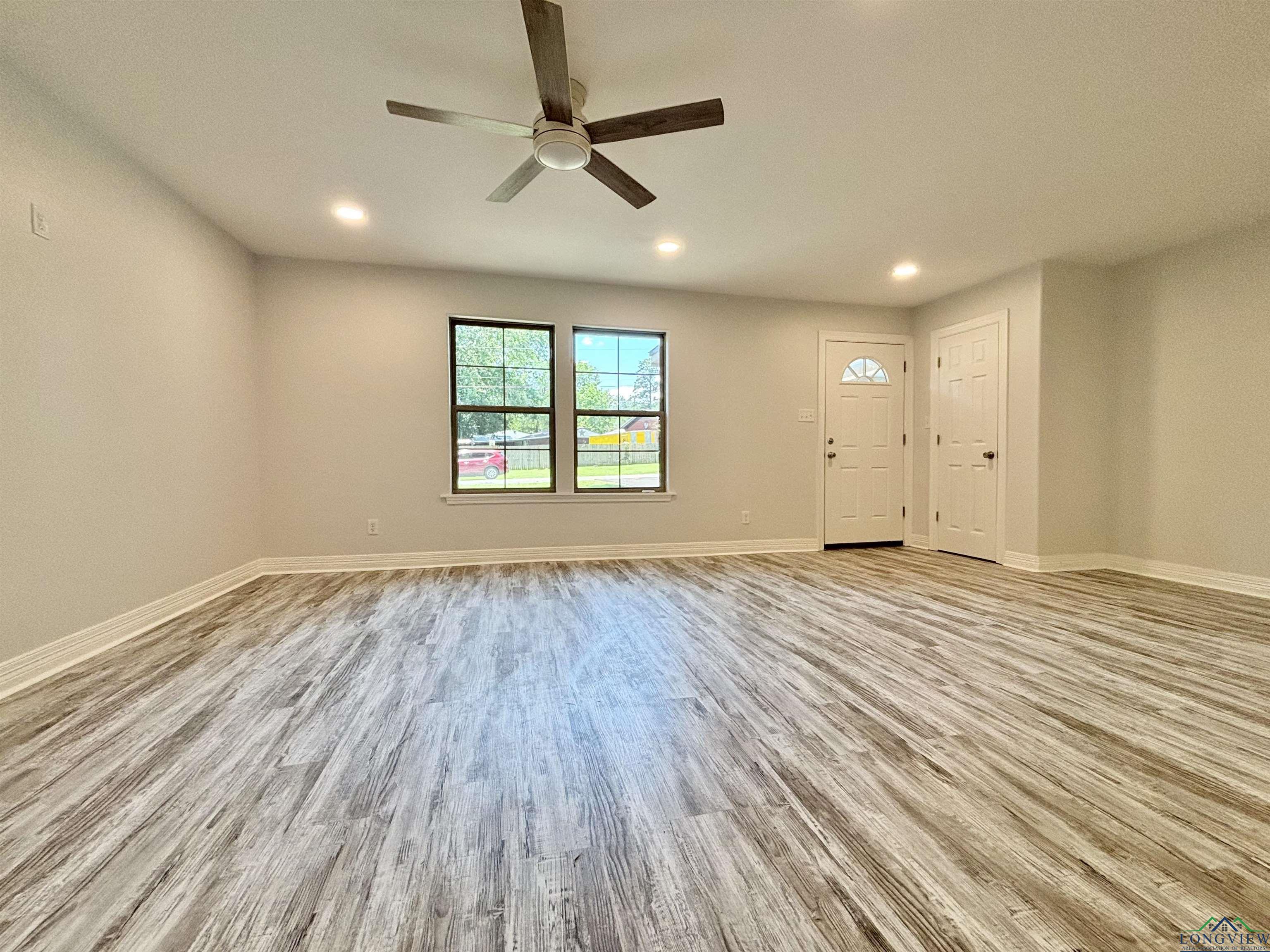 3505 Memorial Dr, Marshall, Texas image 2