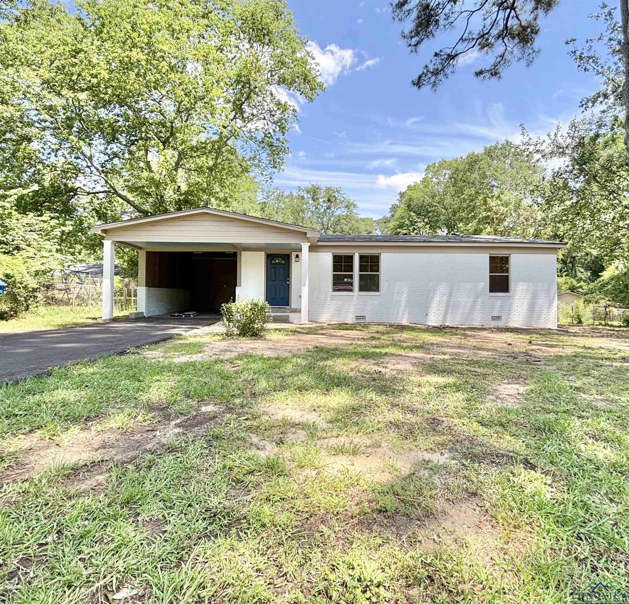 3505 Memorial Dr, Marshall, Texas image 1