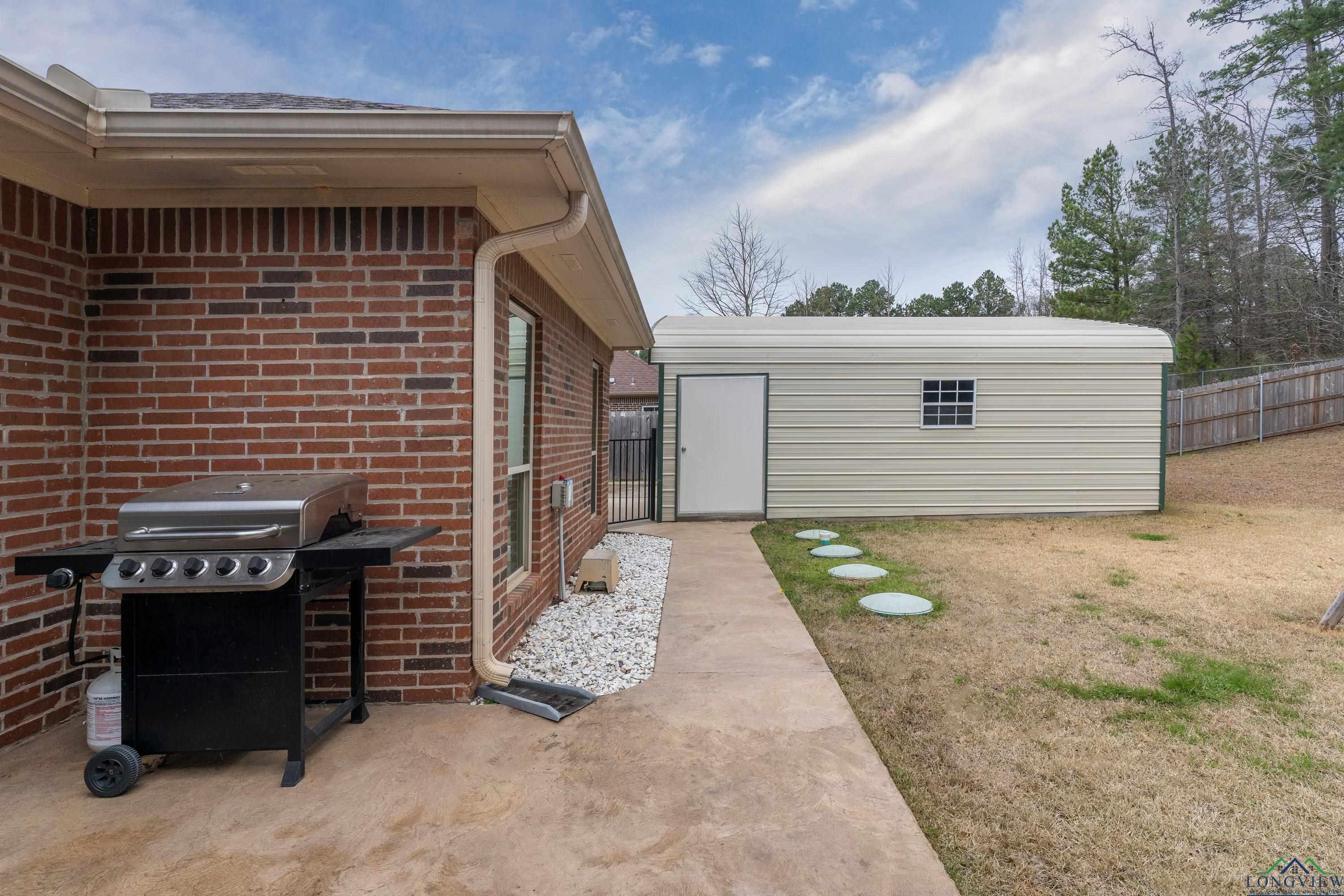 260 Sweetheart Lane, Longview, Texas image 37