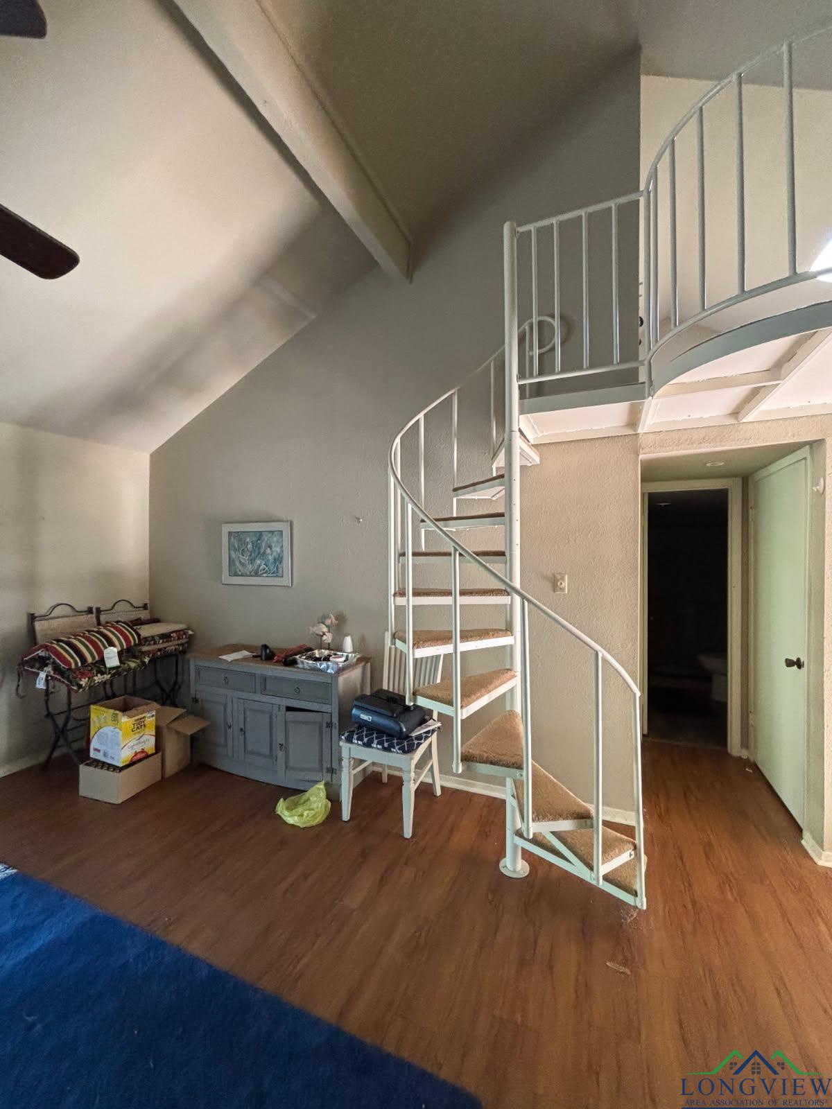208 Holly Hill Circle 210 C Cir, Holly Lake Ranch, Texas image 3