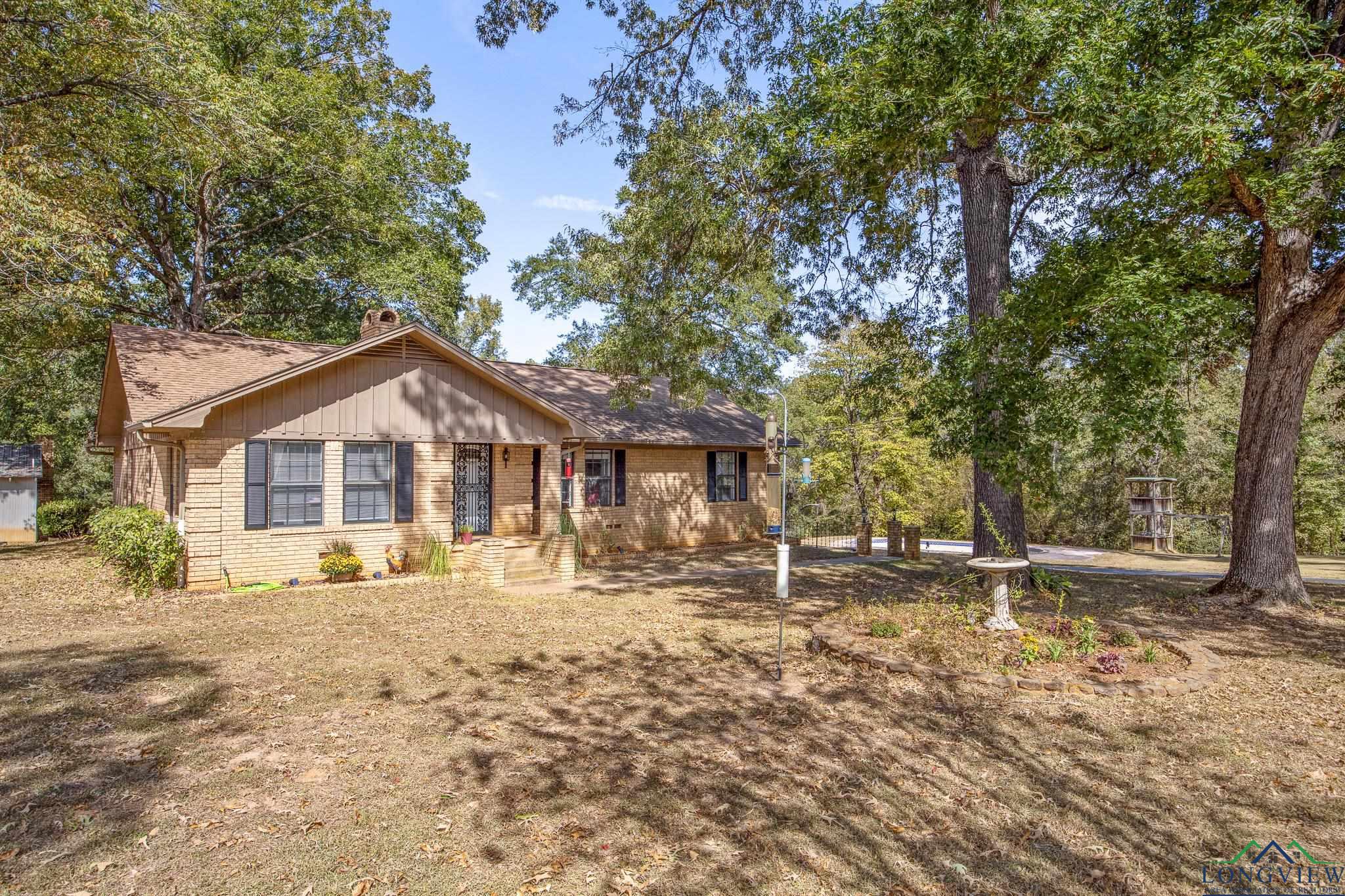 523 Acr 322, Frankston, Texas image 18