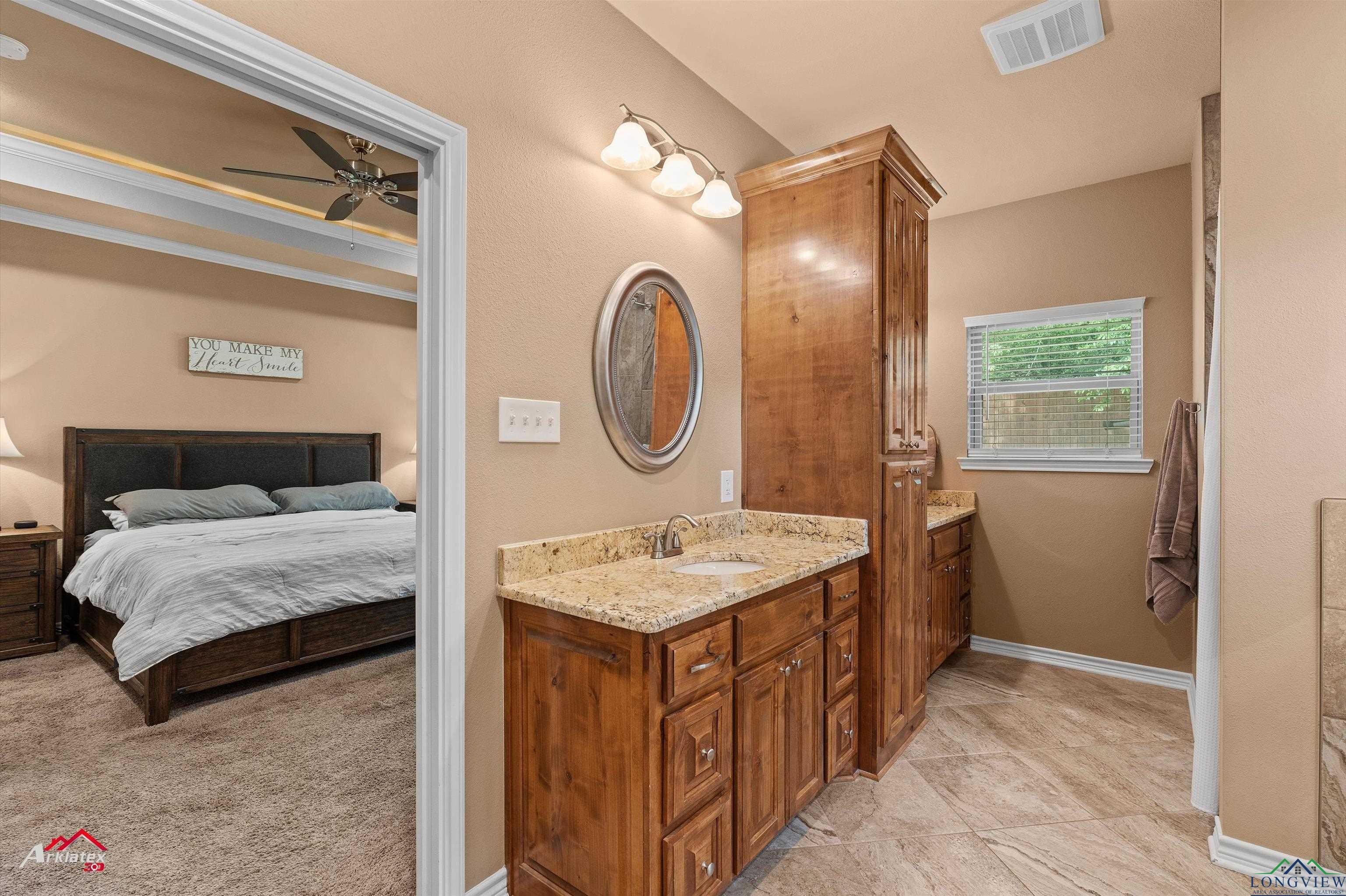 280 Towering Oaks Ln, Longview, Texas image 16