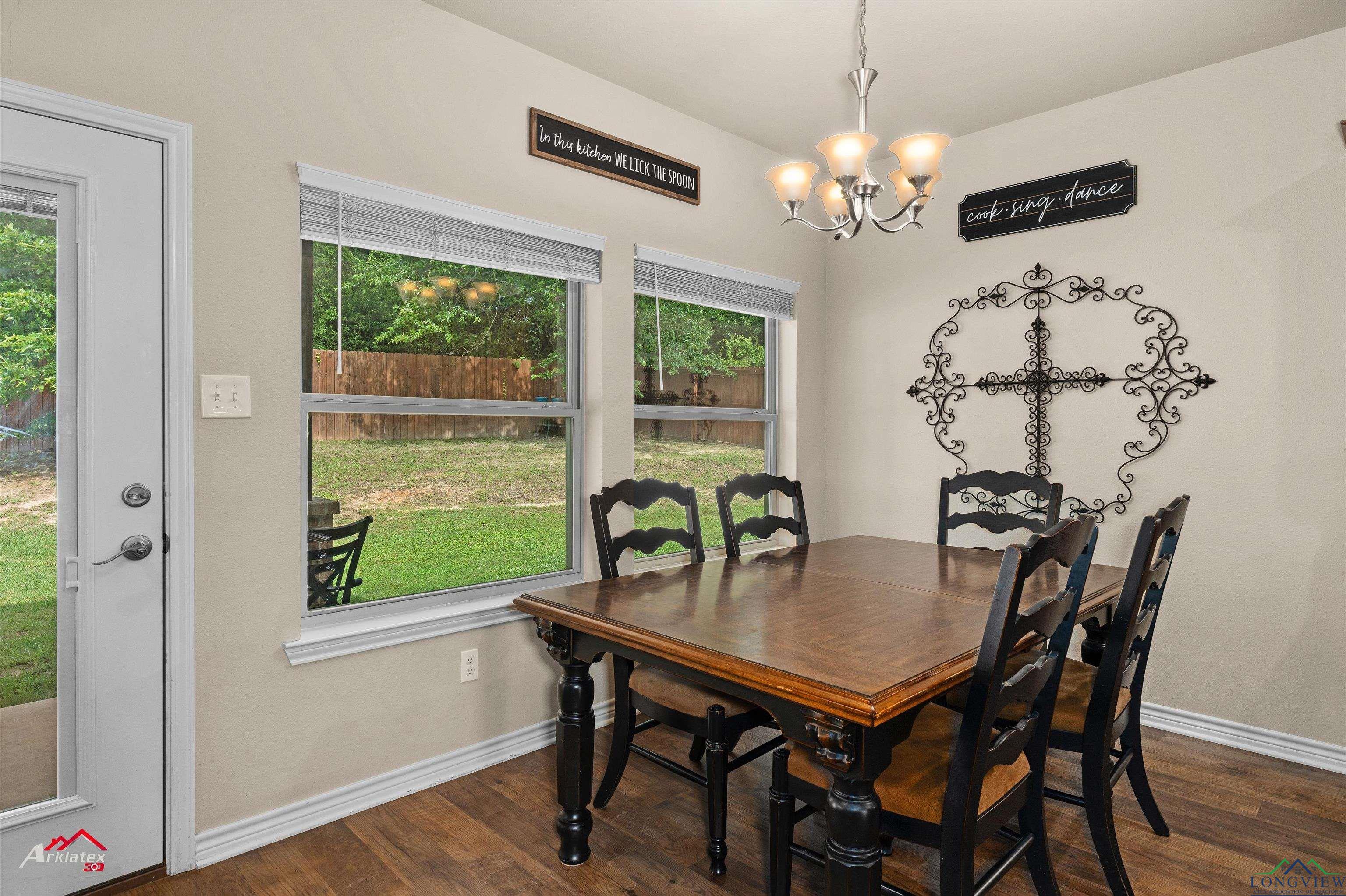 280 Towering Oaks Ln, Longview, Texas image 13