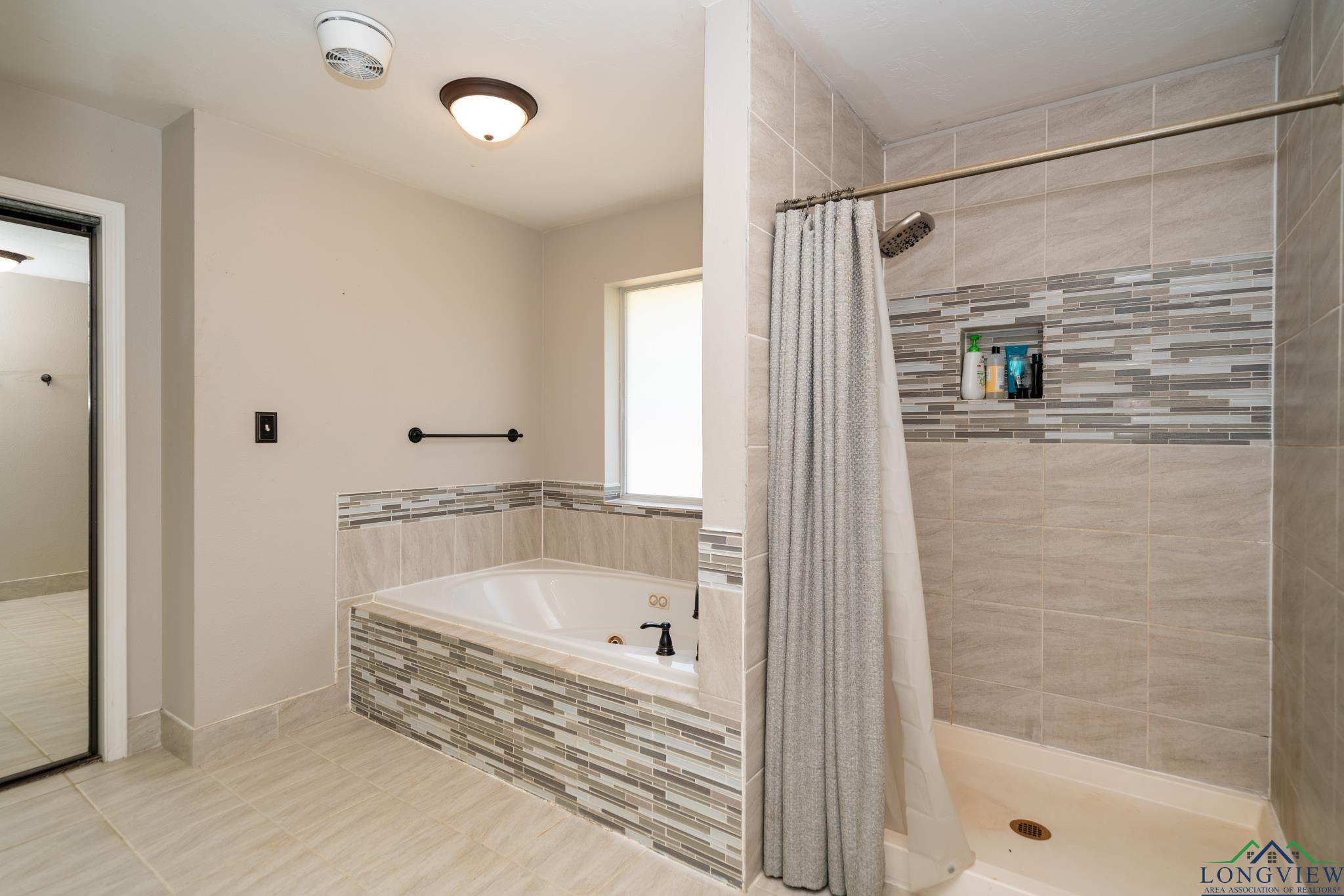 3209 Crenshaw St, Longview, Texas image 19