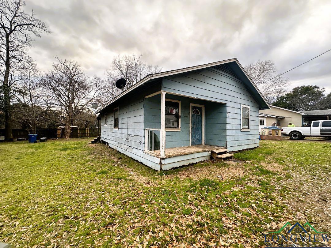 389 W Blackbourn Street, Hawkins, Texas image 2