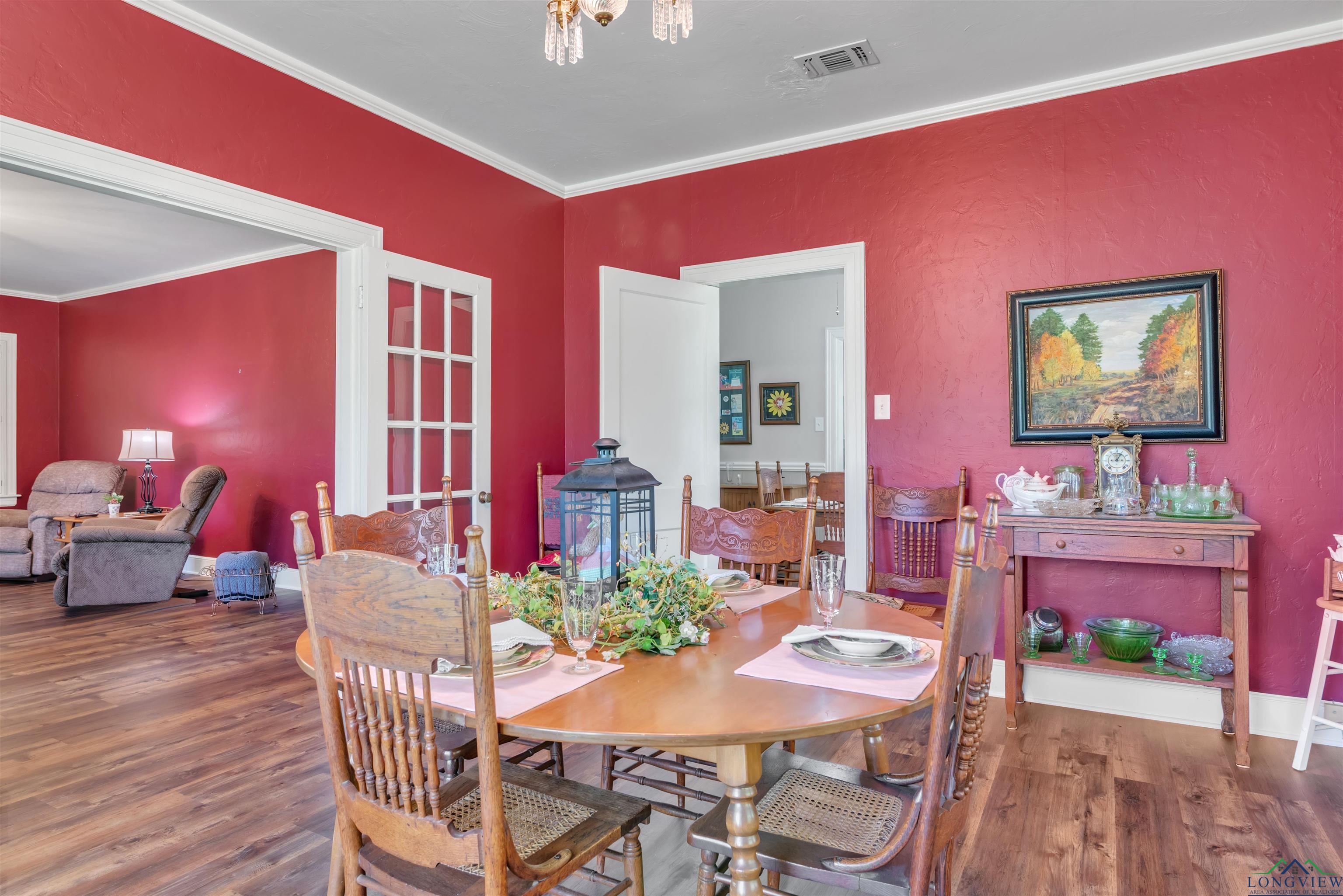 1502 W Pinecrest Dr, Marshall, Texas image 8