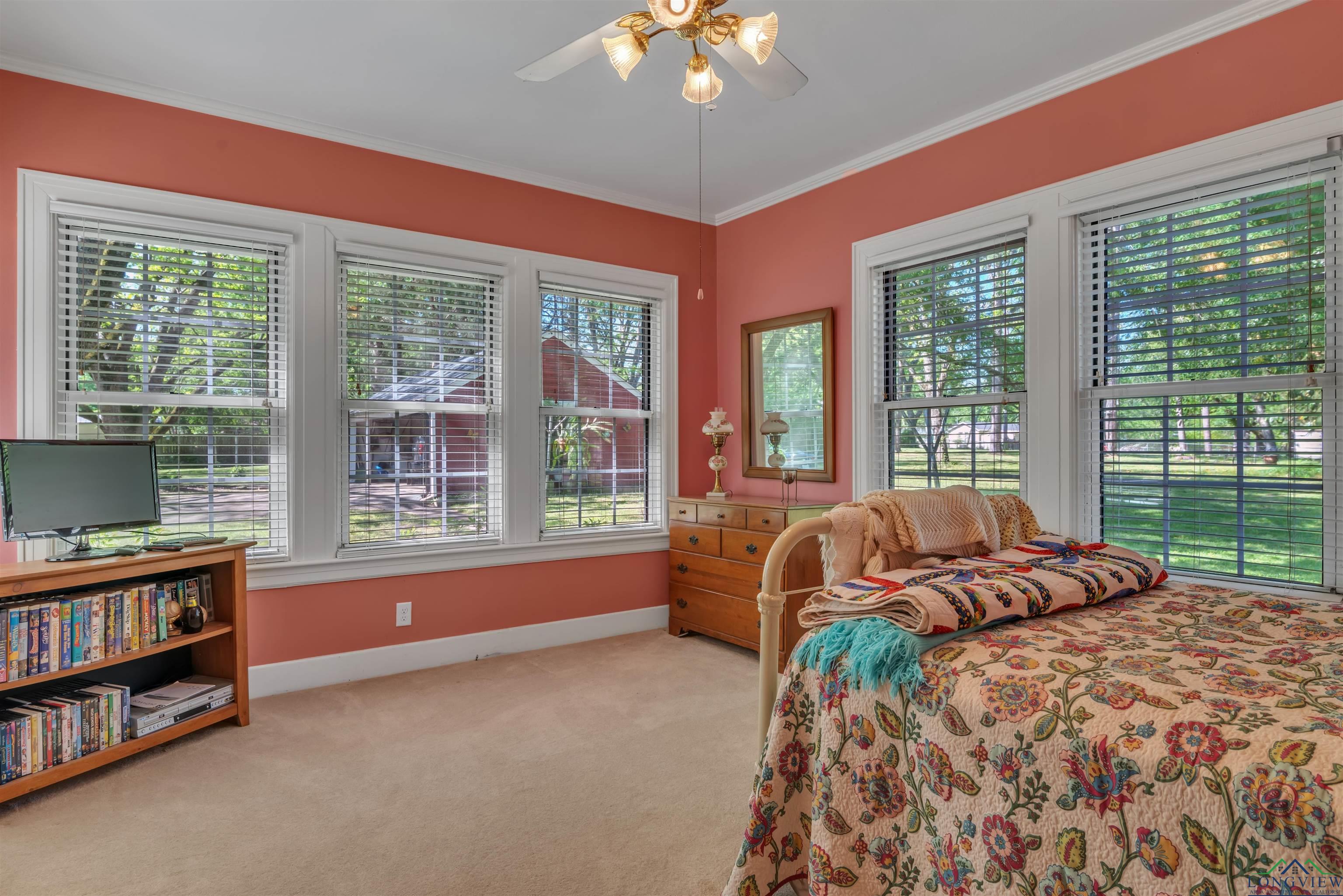 1502 W Pinecrest Dr, Marshall, Texas image 20