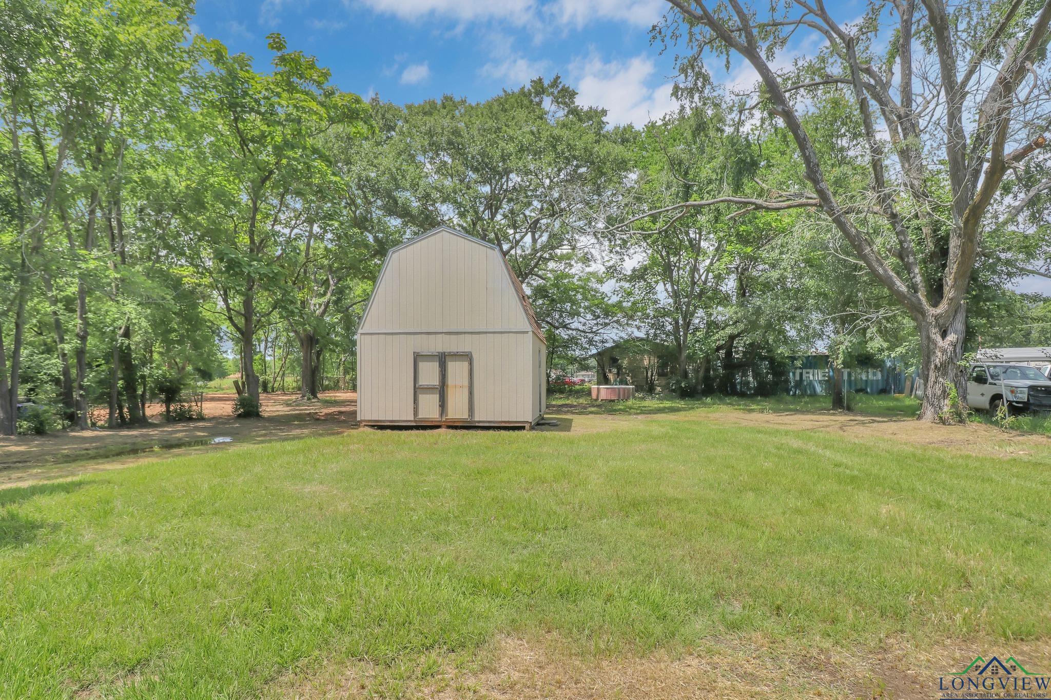 703 Dr Mlk Drive, Gladewater, Texas image 5