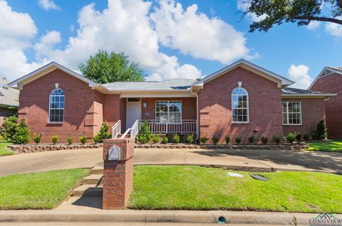 A home in Longview