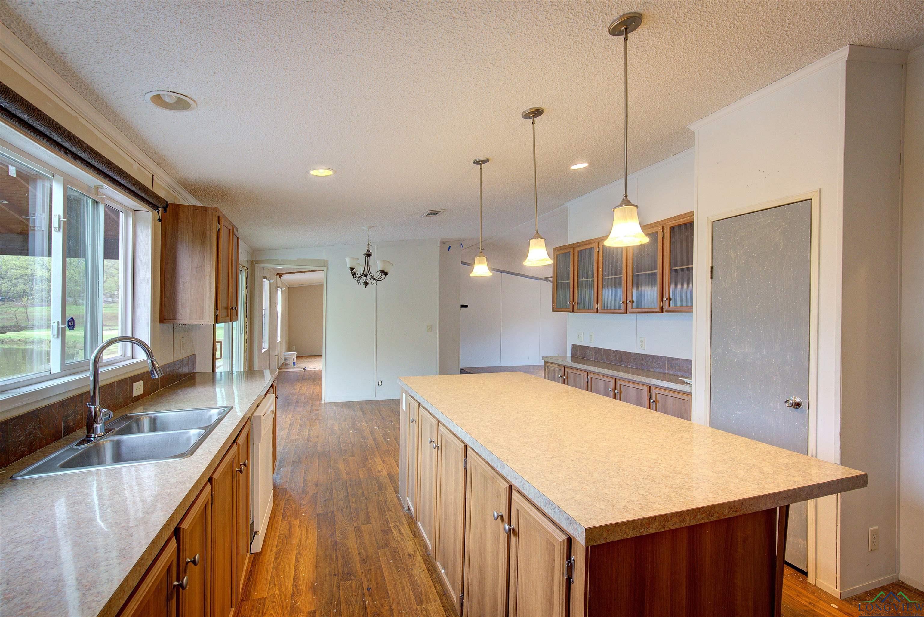 137 Sandy Lake Rd, Scroggins, Texas image 12