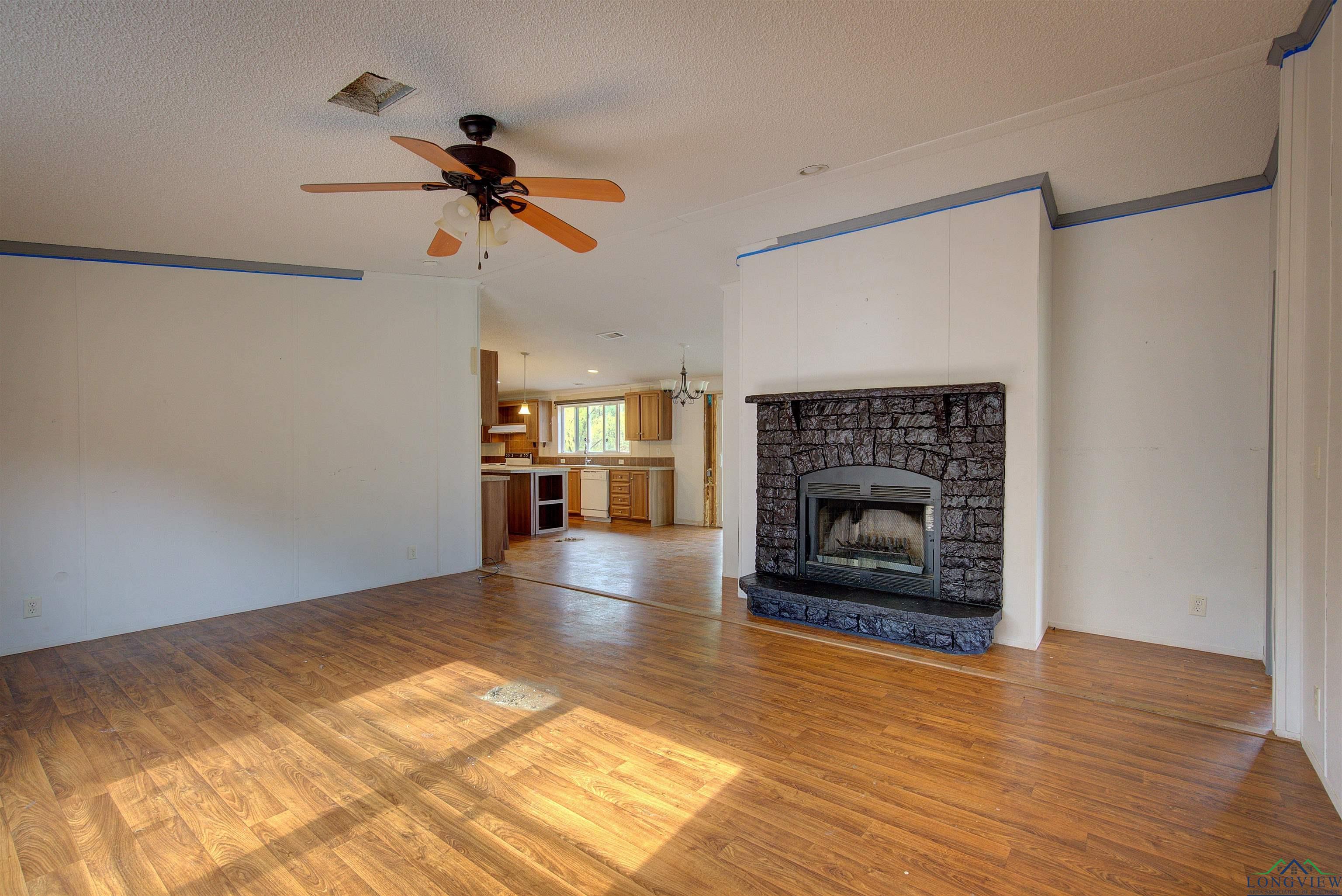 137 Sandy Lake Rd, Scroggins, Texas image 10