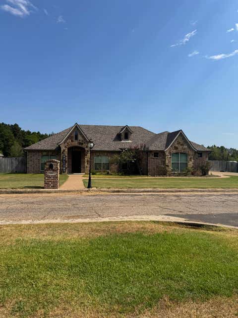 Homes For Sale - 135 Highland Blvd<br/> Hallsville, TX 75650