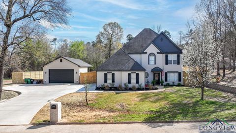 A home in Gladewater