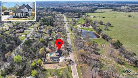 A home in Gladewater