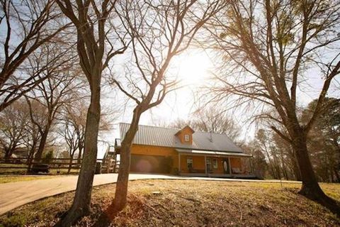 Homes For Sale - 5470 Possum Trail<br/> Henderson County, Eustace, TX 75124