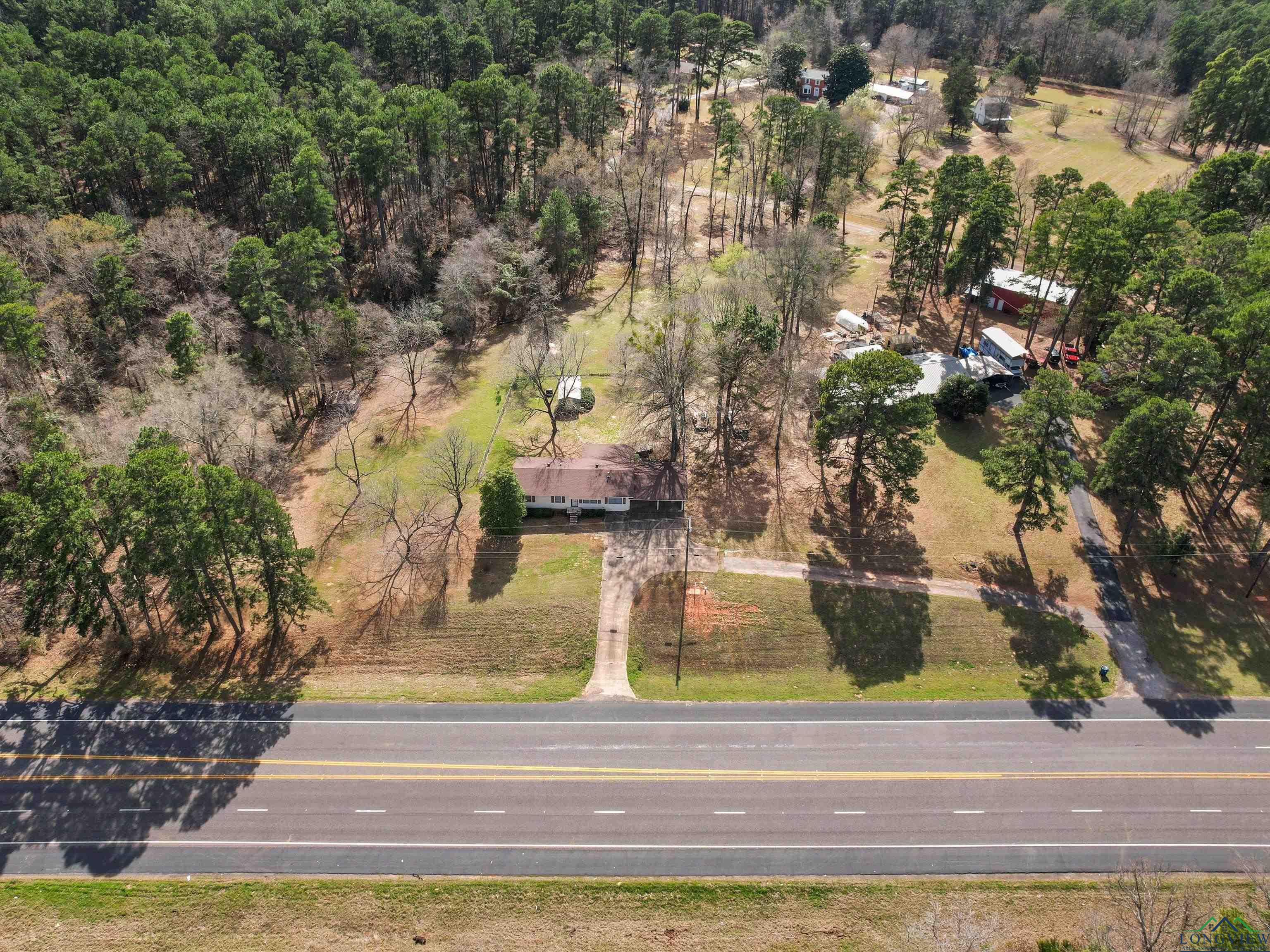 387 W Hwy 49 Avenue, Daingerfield, Texas image 4