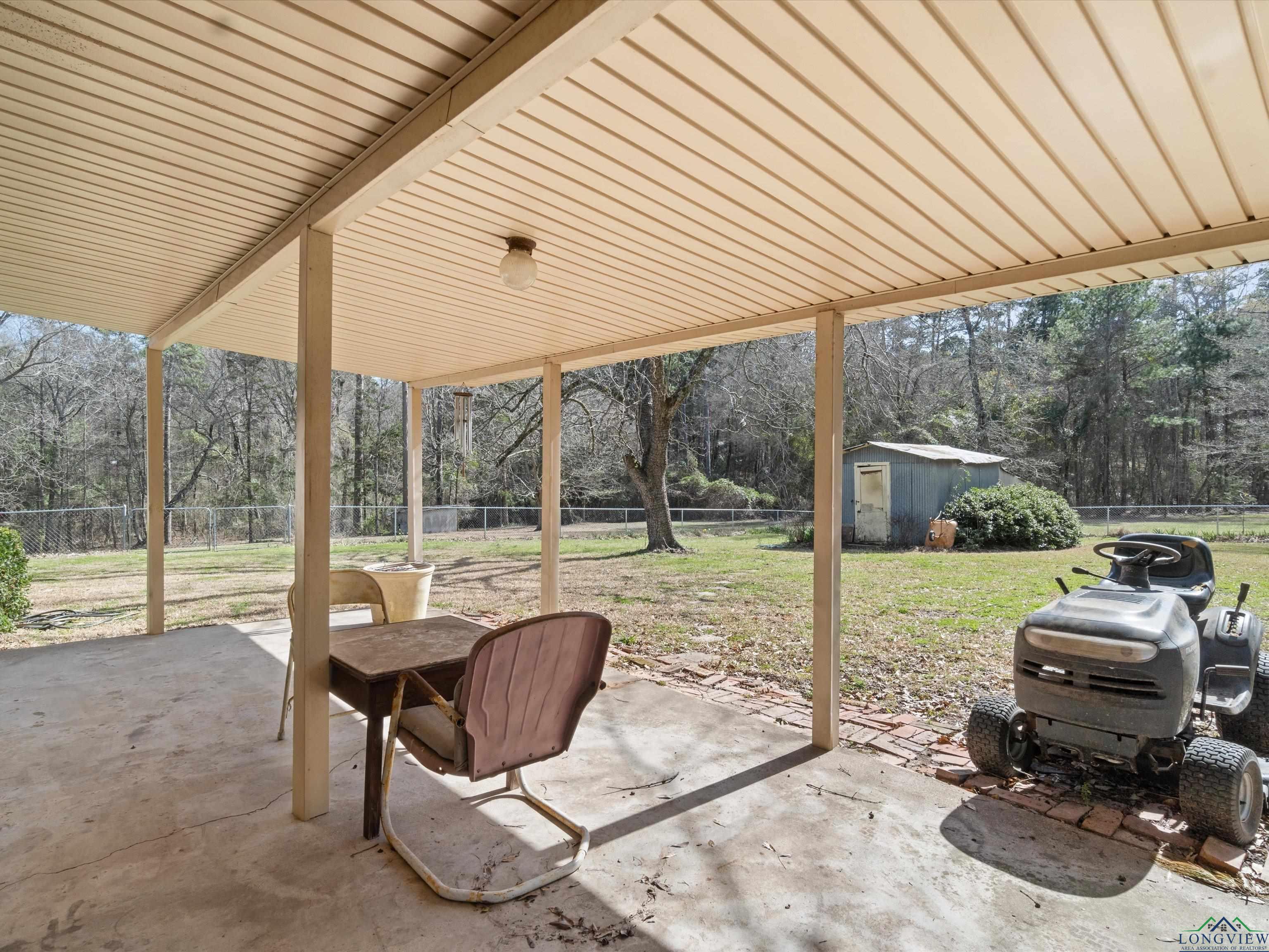 387 W Hwy 49 Avenue, Daingerfield, Texas image 21