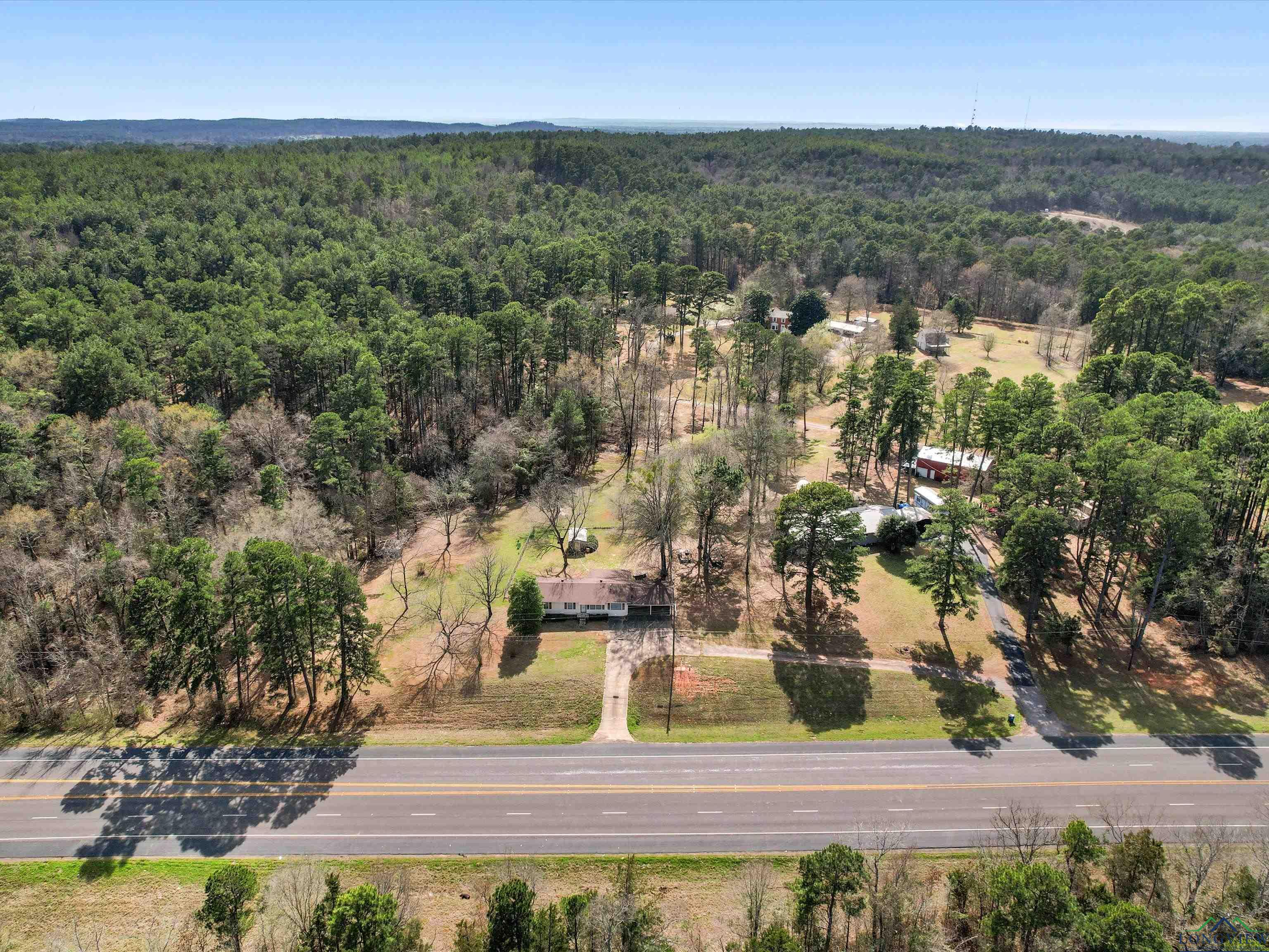 387 W Hwy 49 Avenue, Daingerfield, Texas image 3
