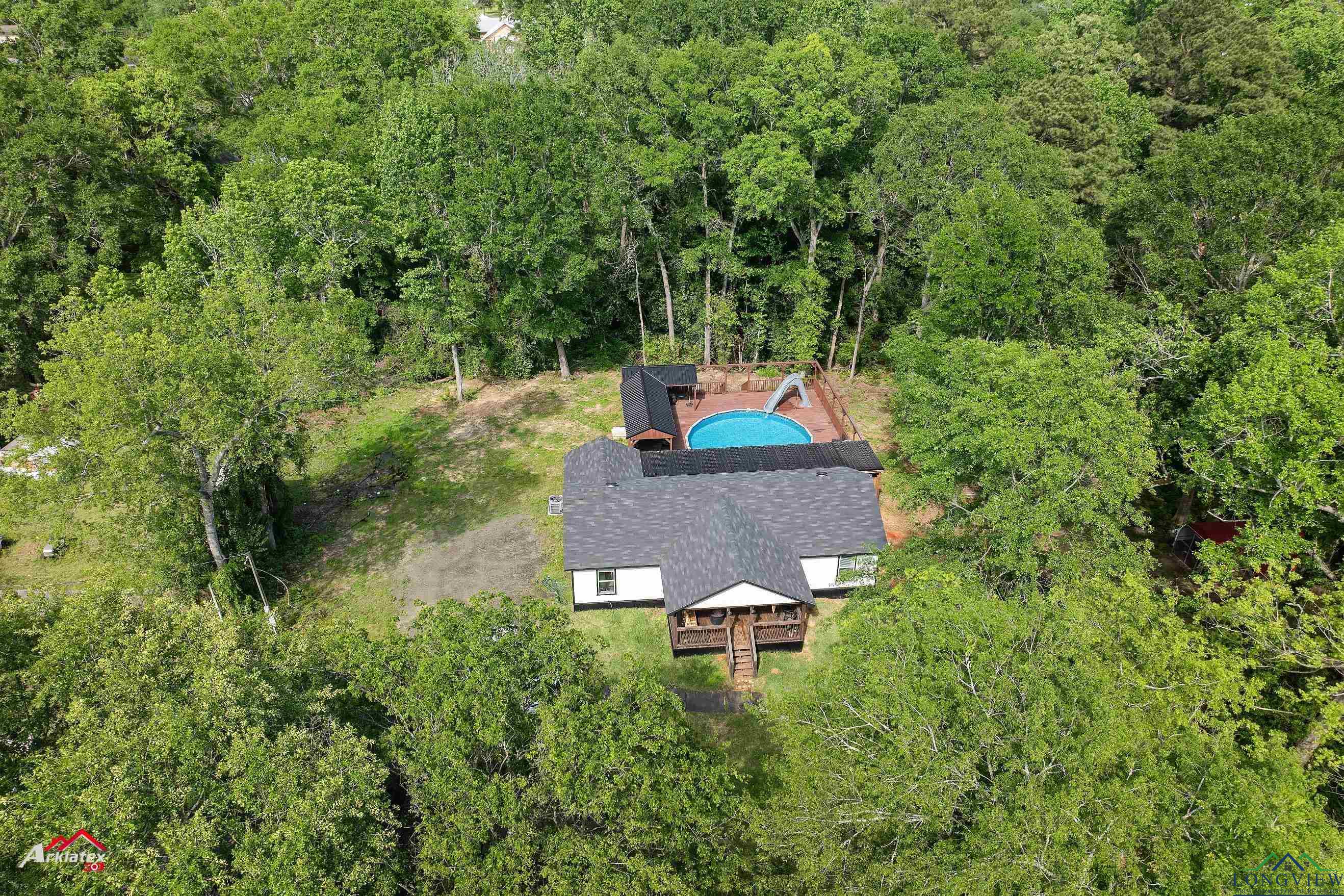 538 Timpson St, Timpson, Texas image 1