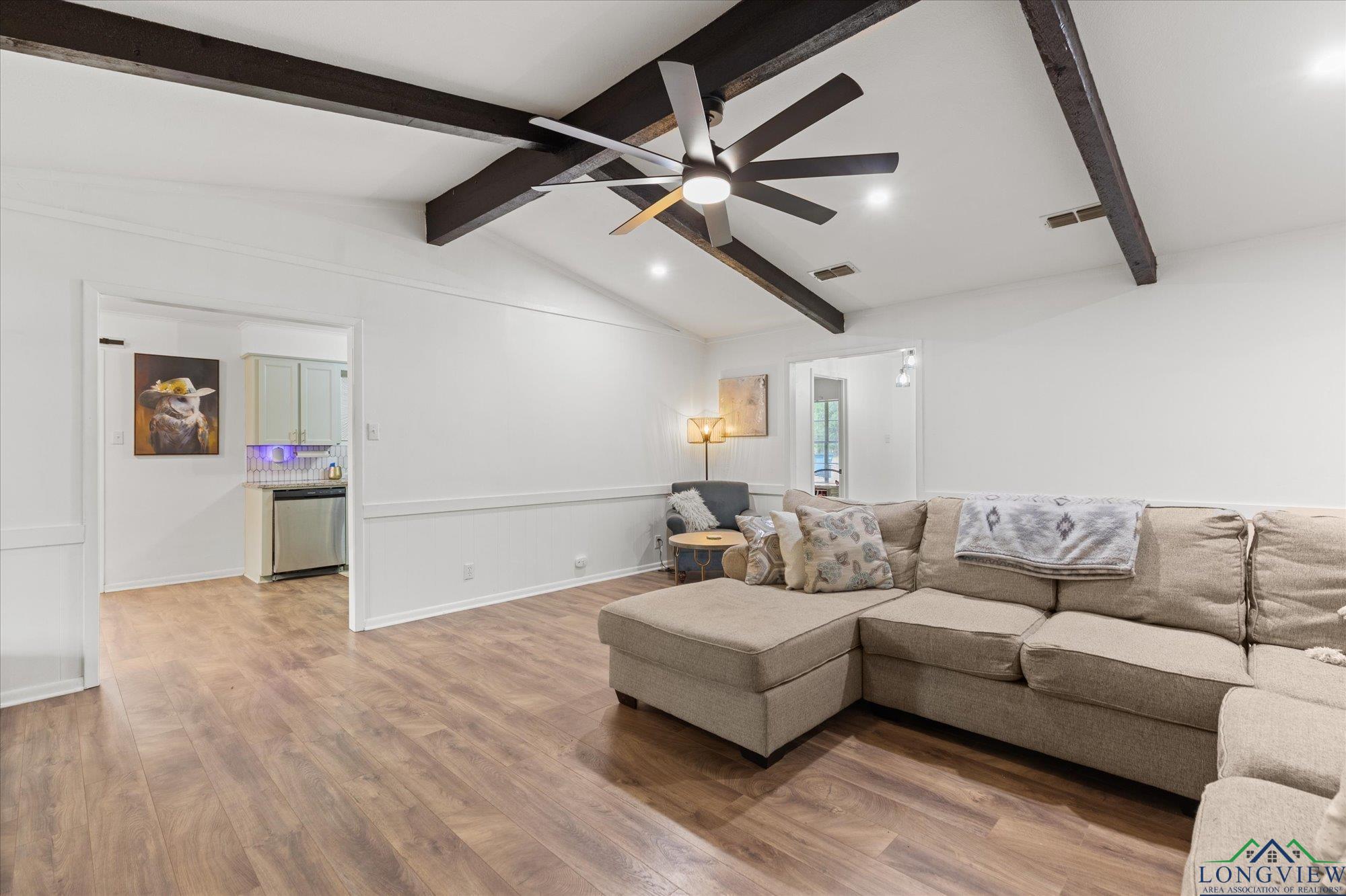 1001 Redbud Dr, White Oak, Texas image 11