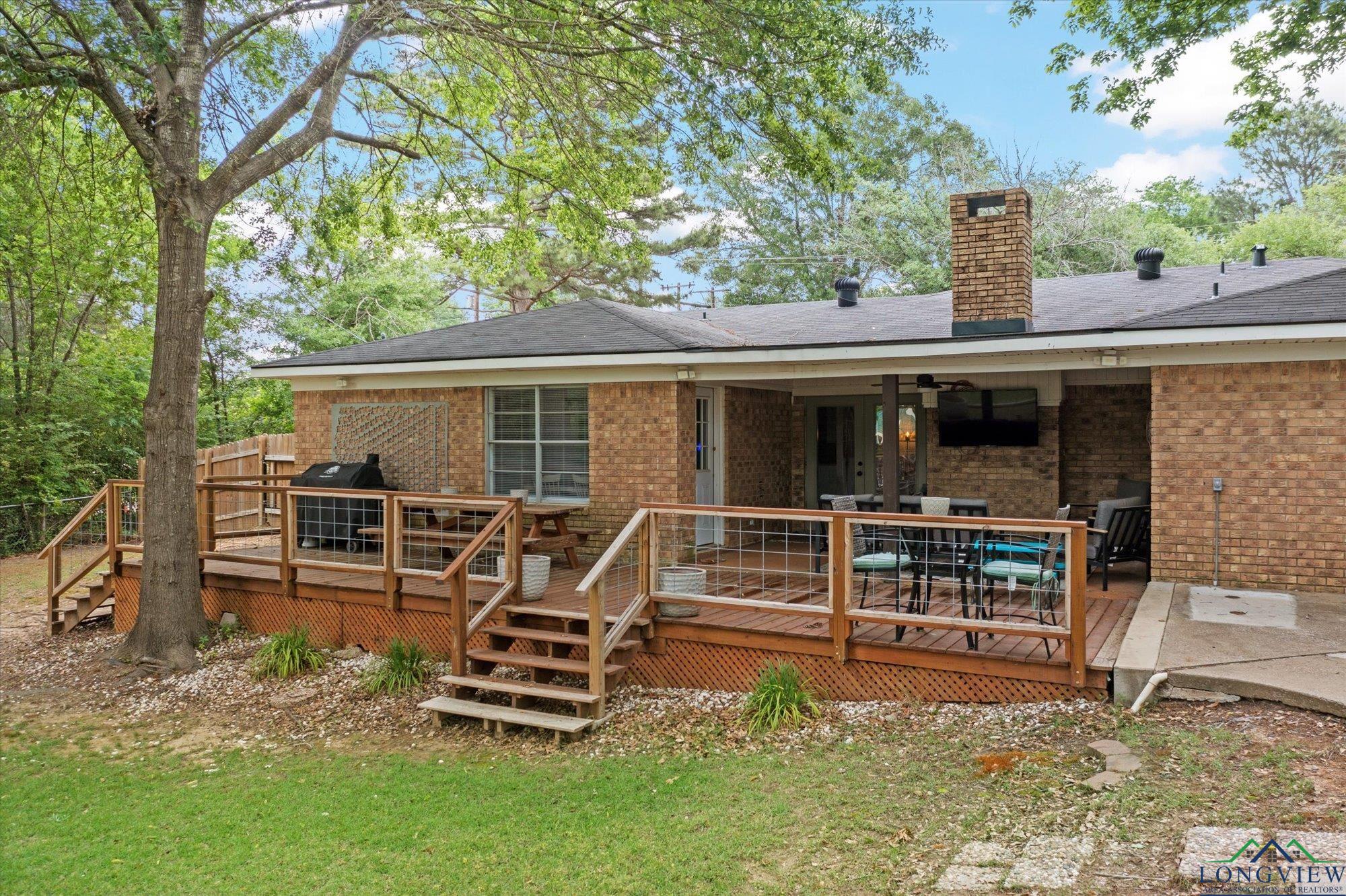 1001 Redbud Dr, White Oak, Texas image 47