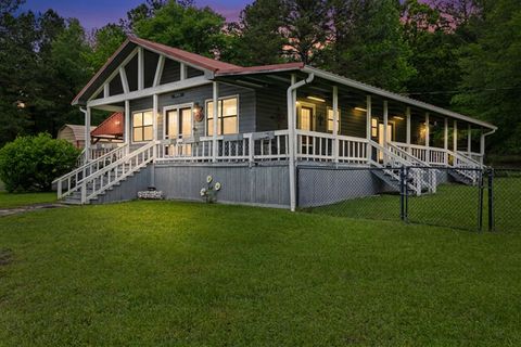 Homes For Sale - 418 Pr 7223<br/> Marion County, Jefferson, TX 75657