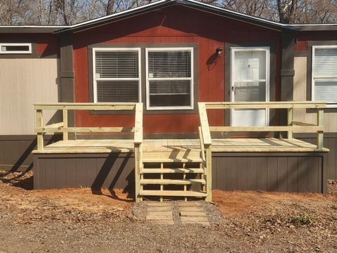 Homes For Sale - 715 N Royal Drive<br/> Bullard, TX 75757