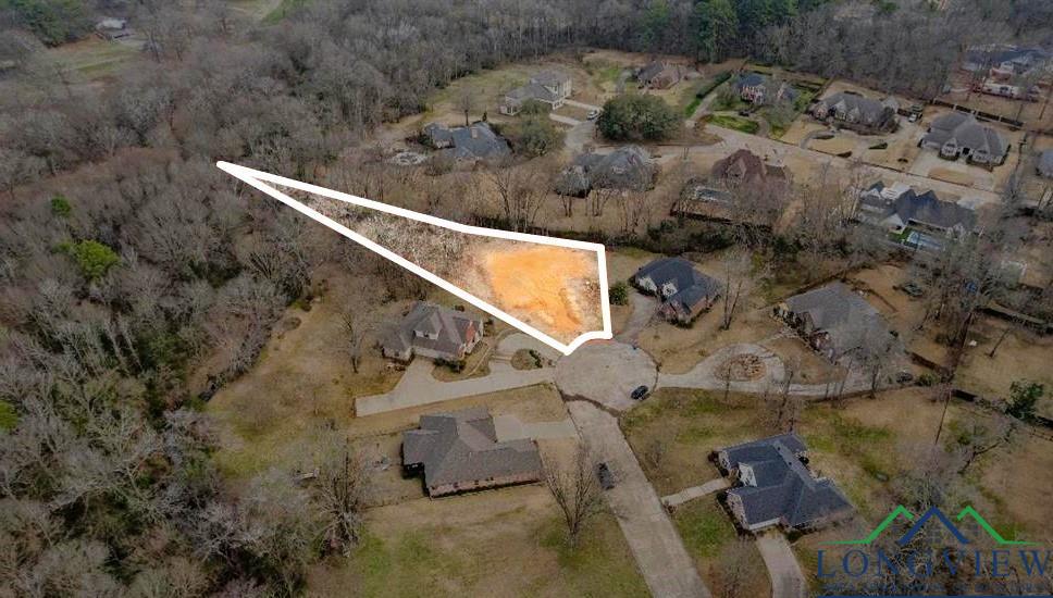 912 Holly Hill Ln, Mount Pleasant, Texas image 1