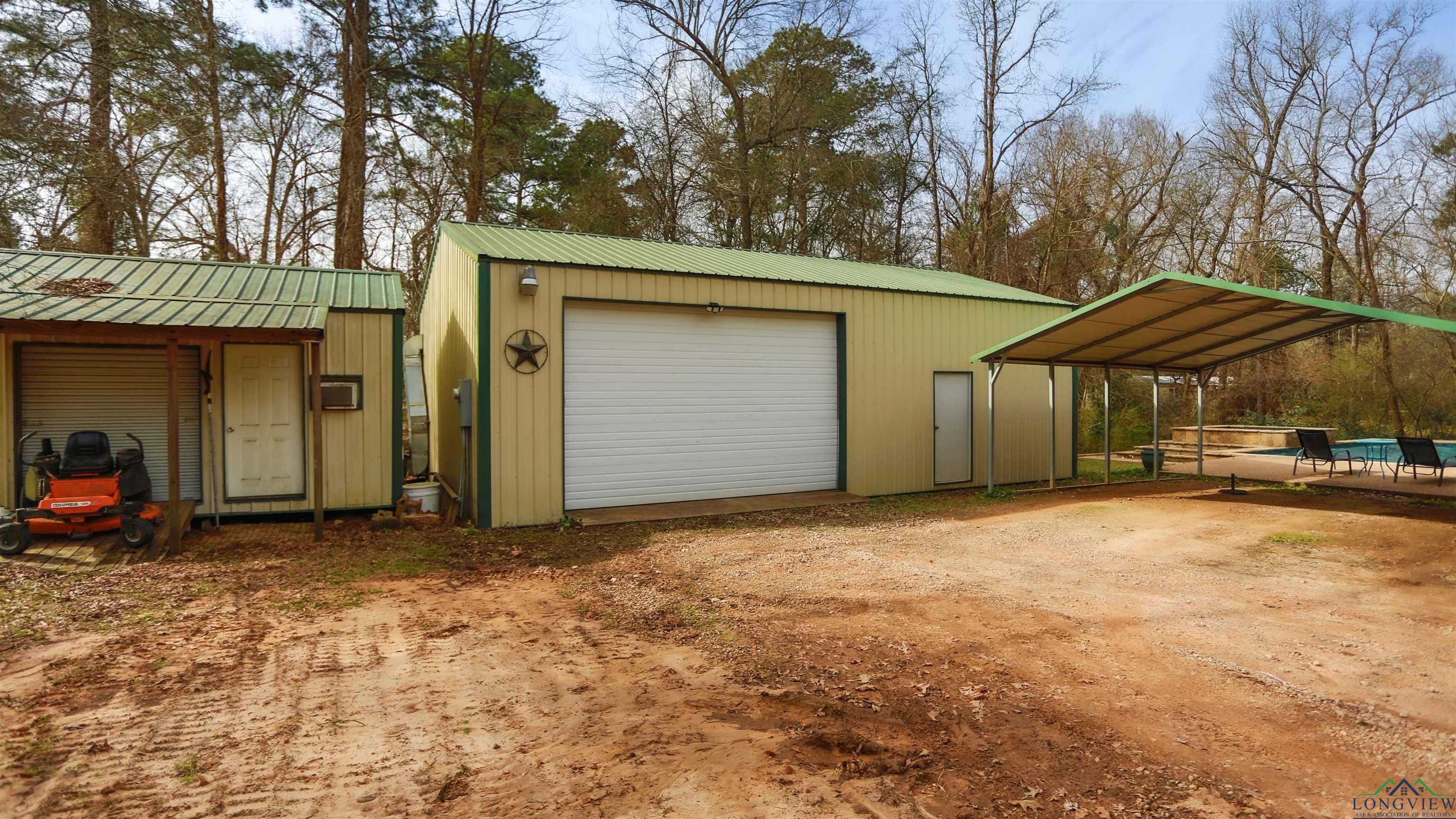 234 S County Rd 3362 Drive, De Berry, Texas image 21