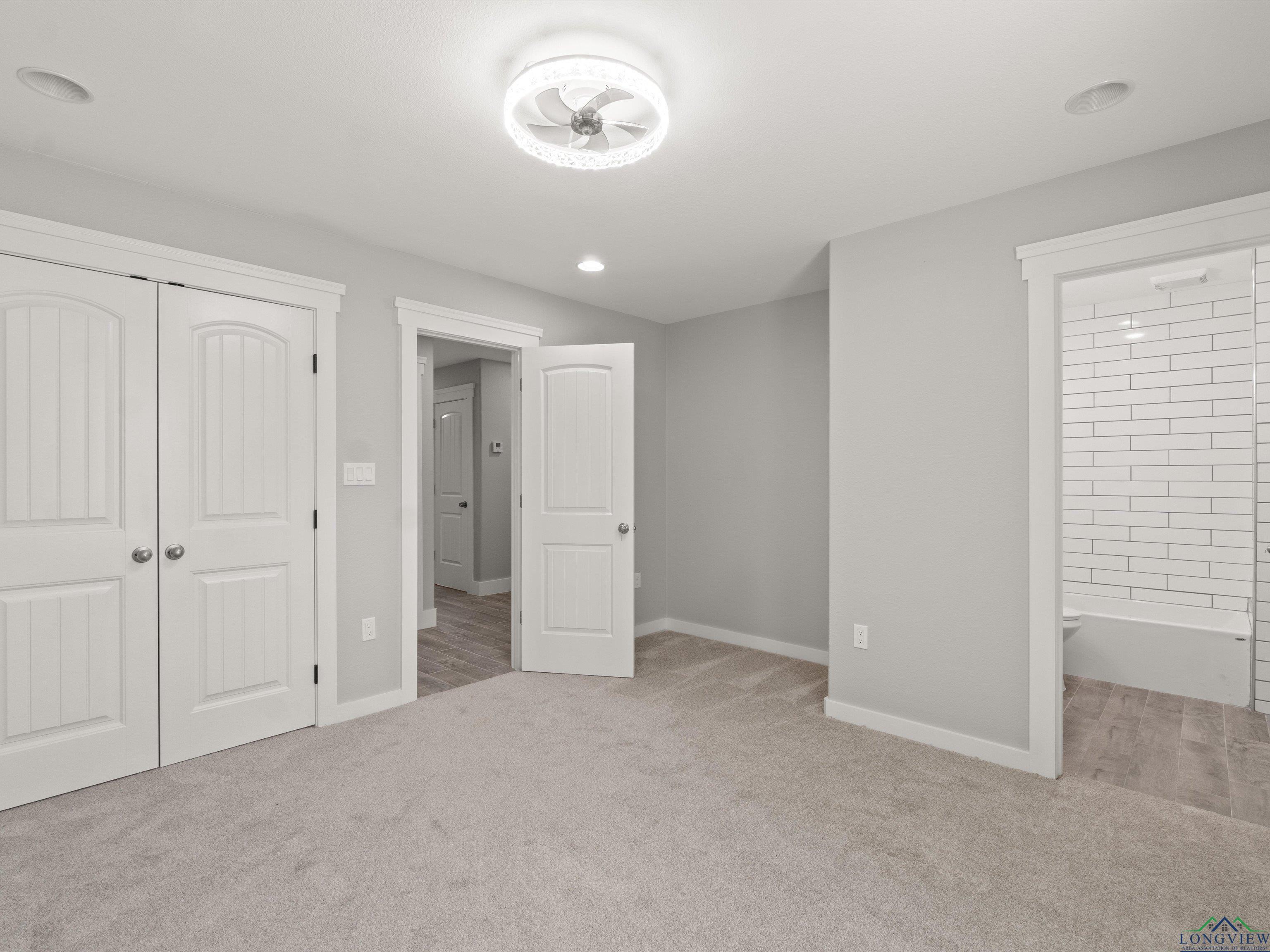 6537 Club Drive, Gilmer, Texas image 17