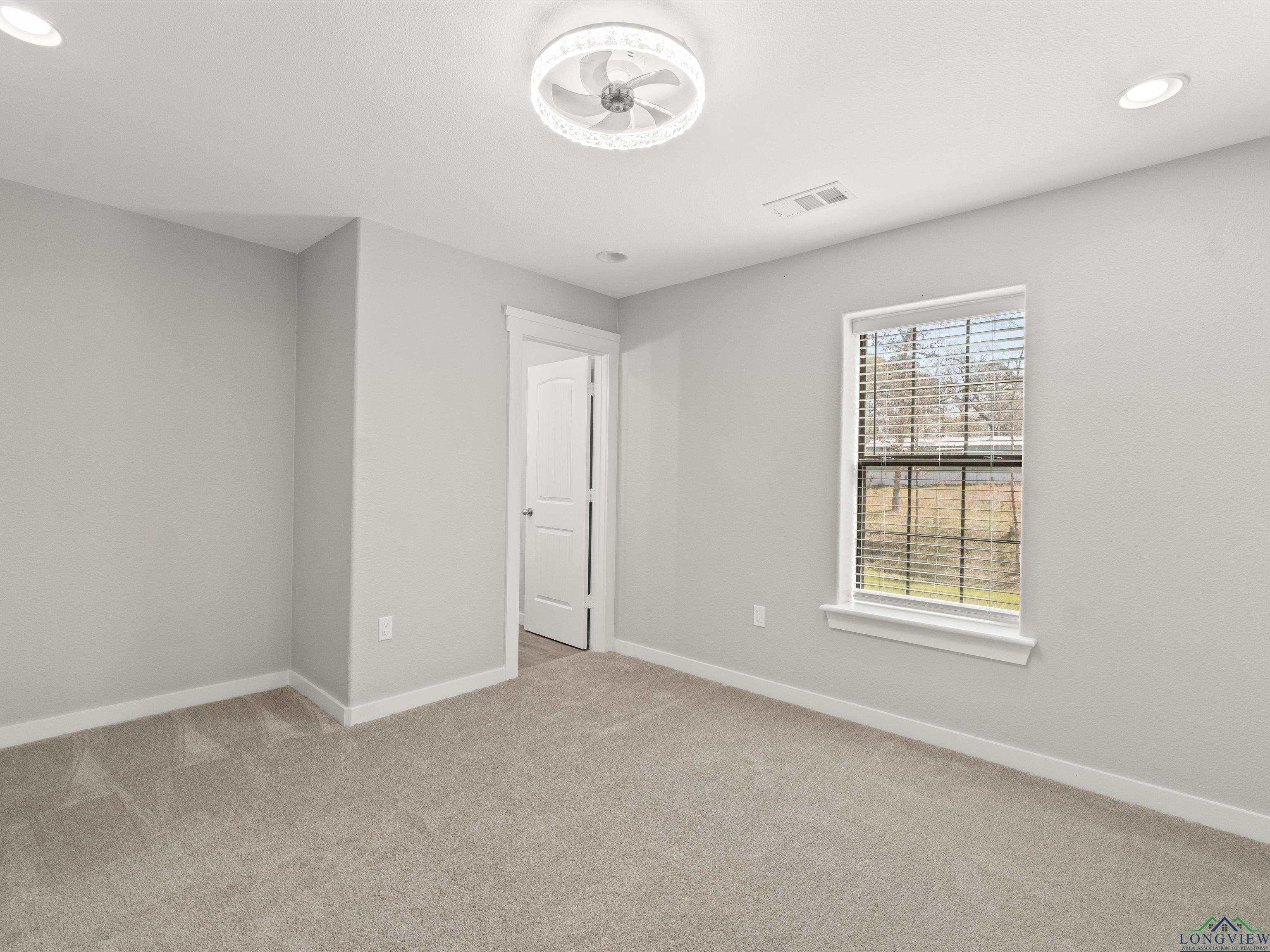 6537 Club Drive, Gilmer, Texas image 15
