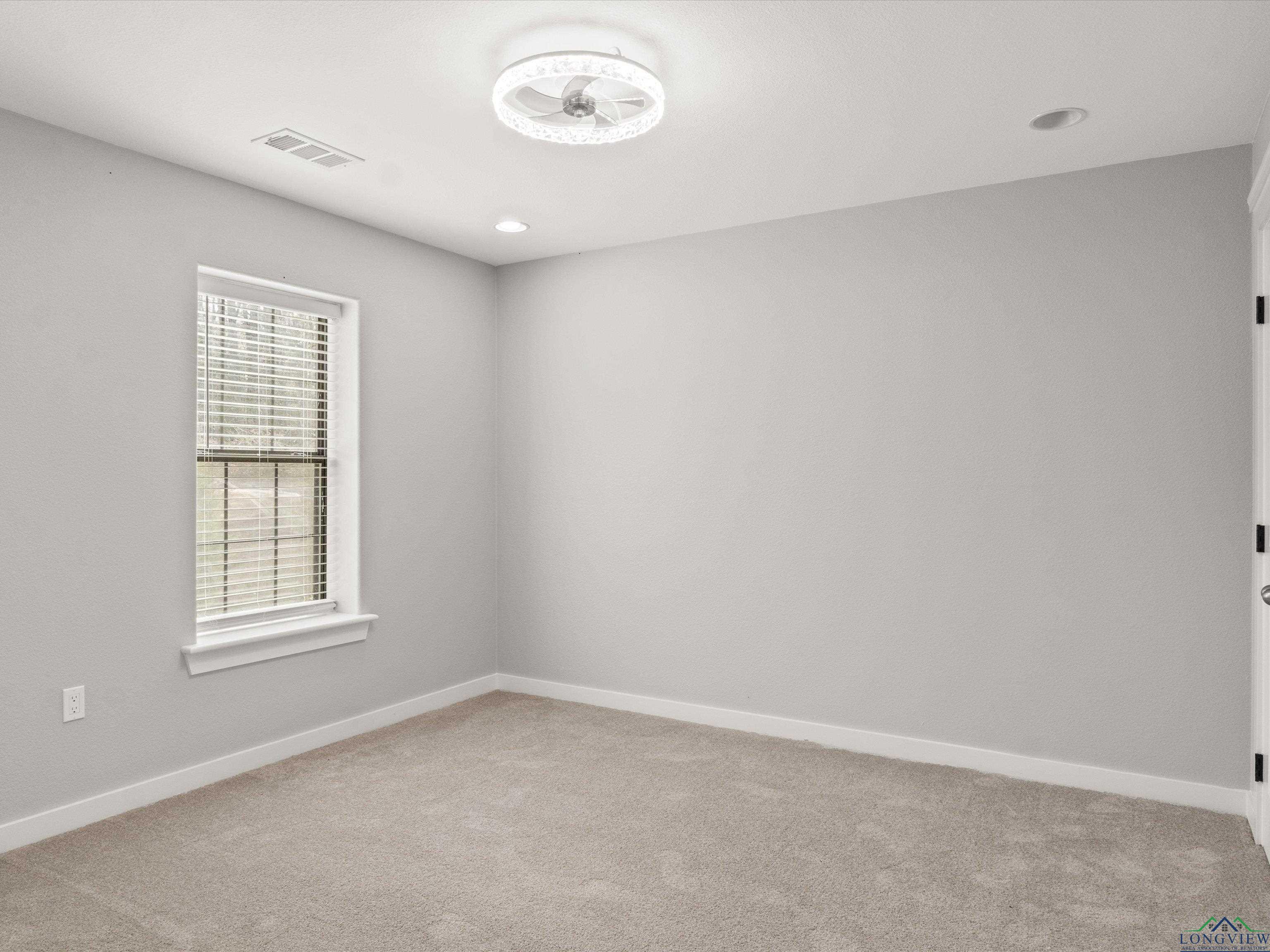 6537 Club Drive, Gilmer, Texas image 16