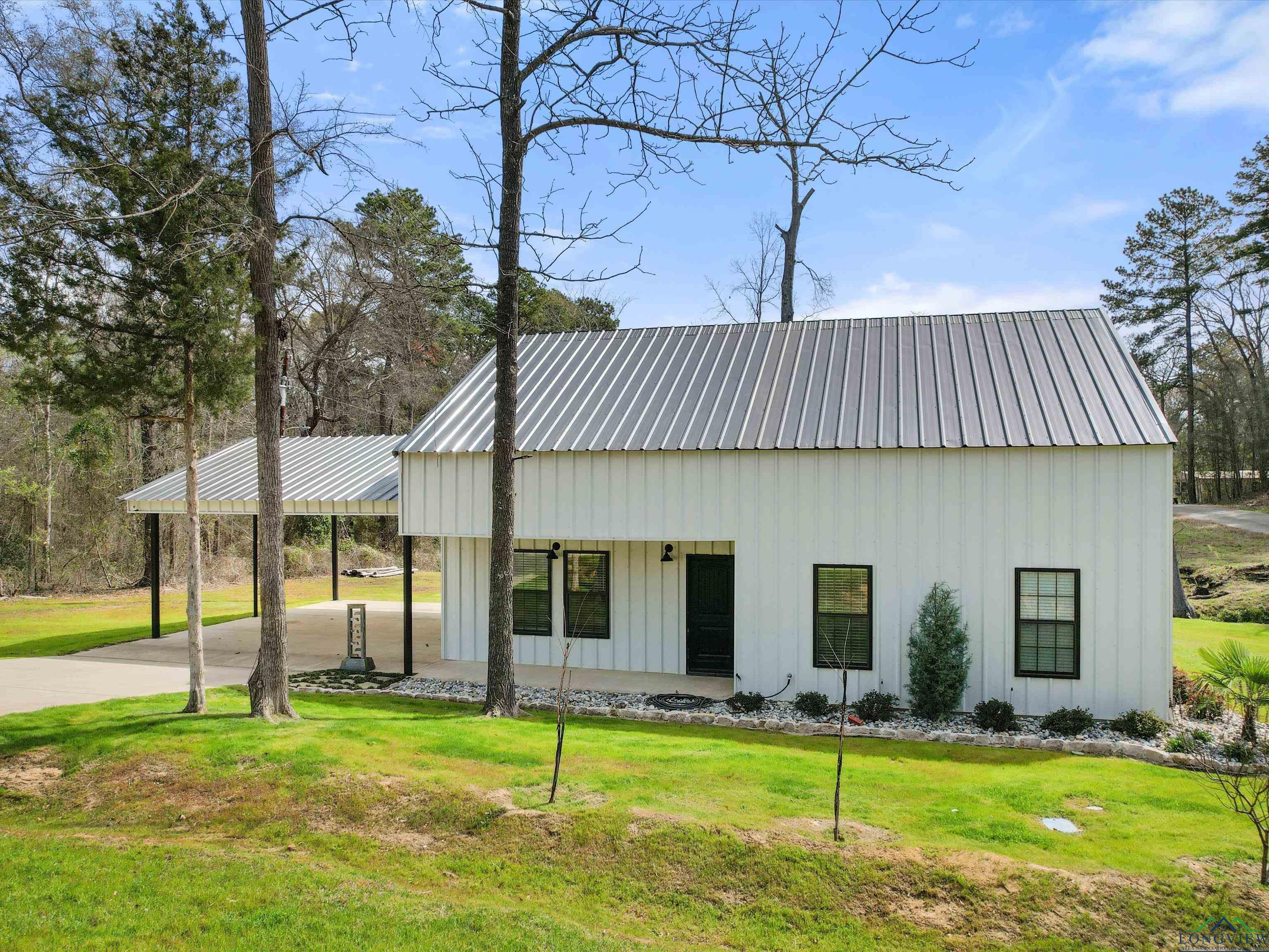 6537 Club Drive, Gilmer, Texas image 6