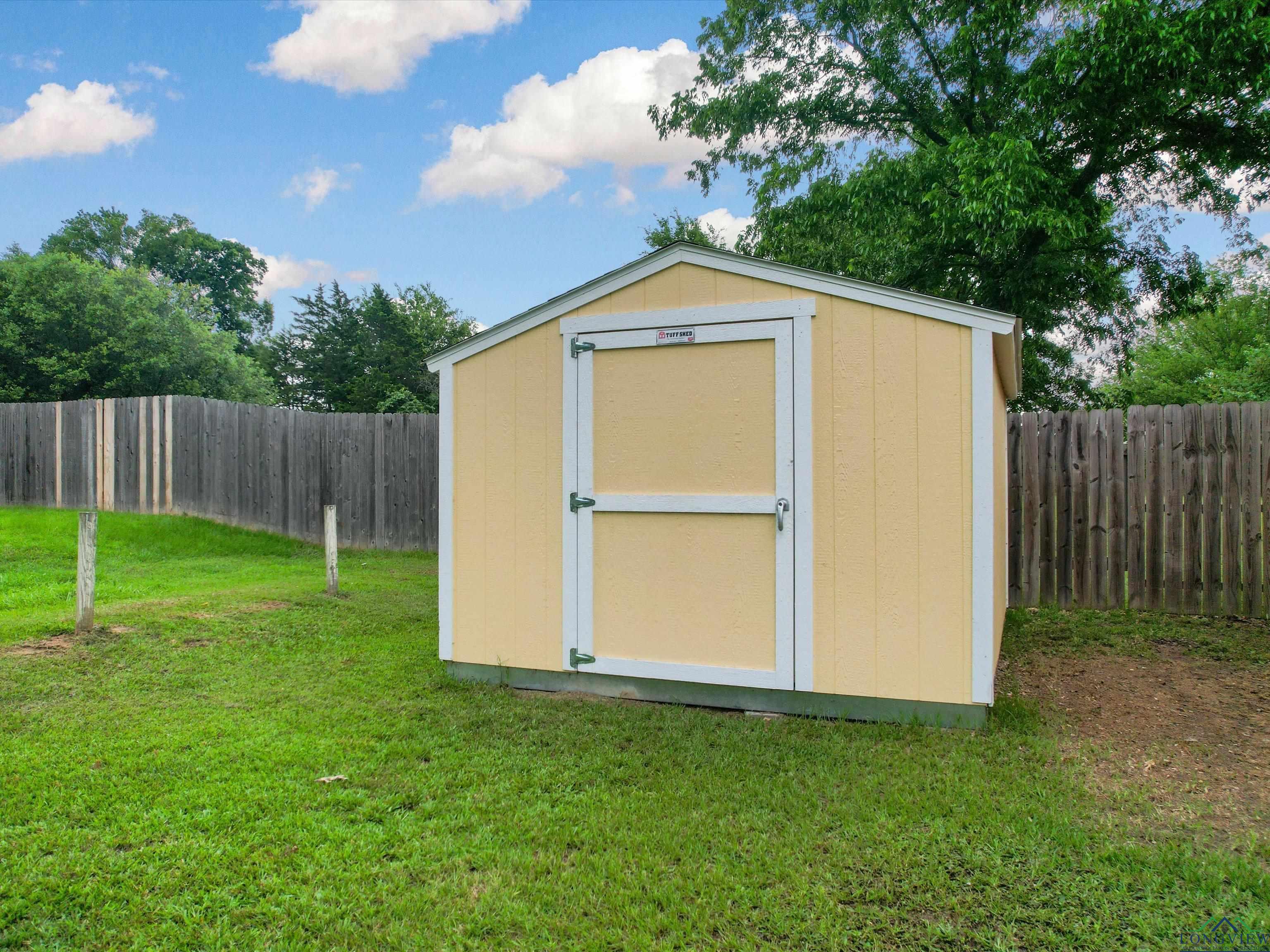 300 Joyner St, Omaha, Texas image 23