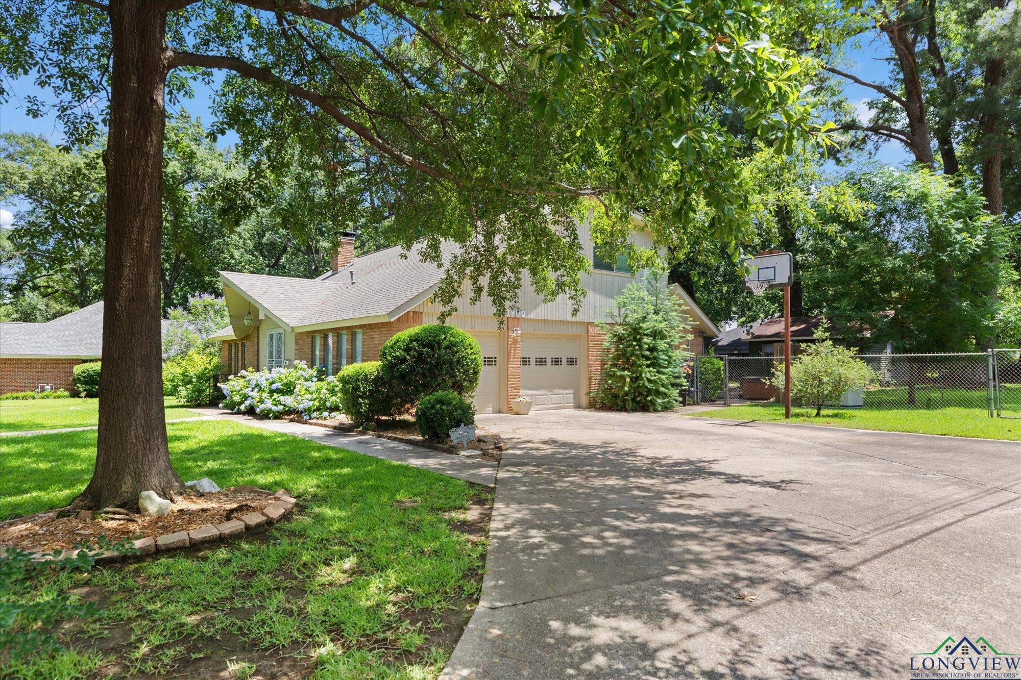 1800 Shady Lane, Longview, Texas image 47