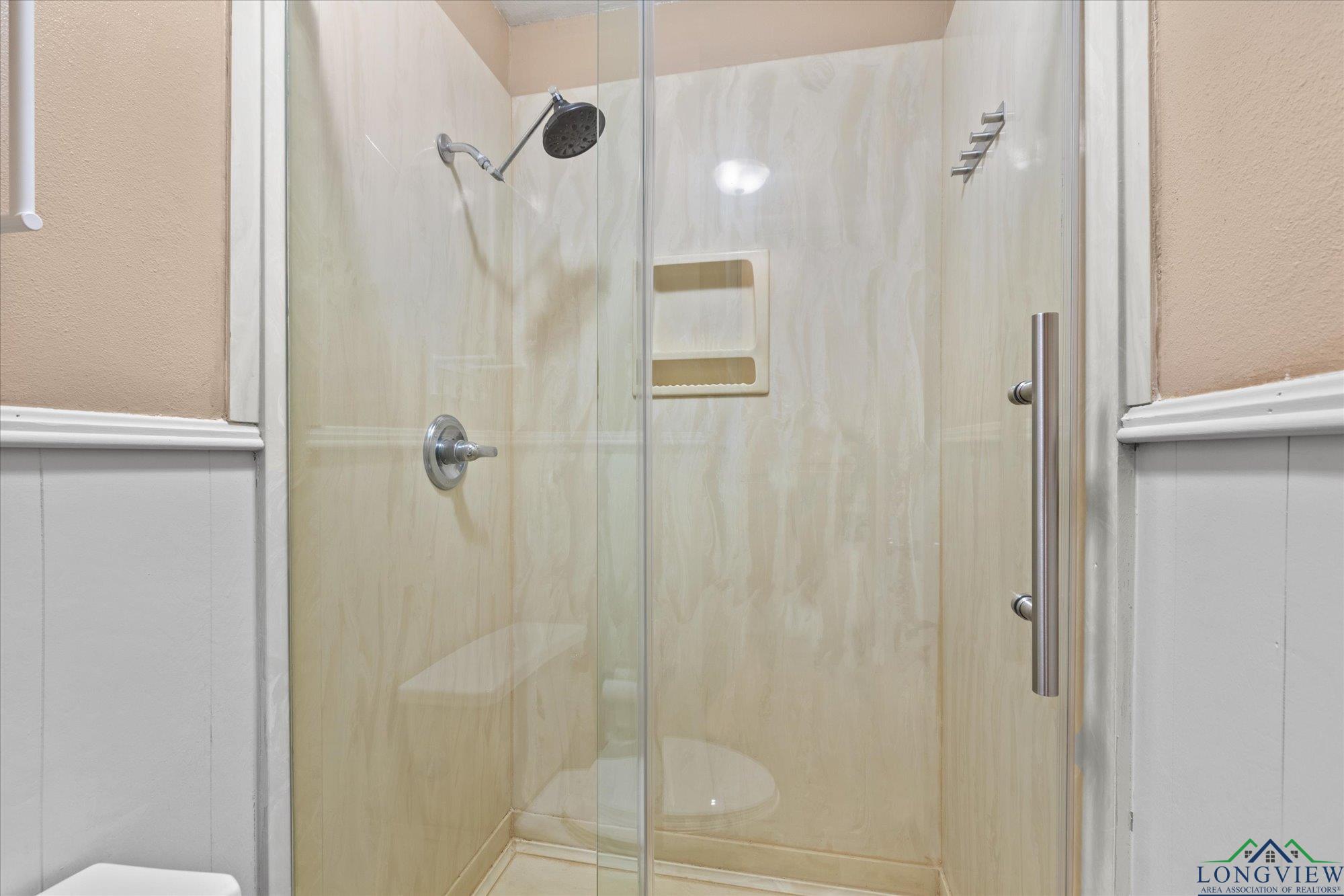 1800 Shady Lane, Longview, Texas image 36