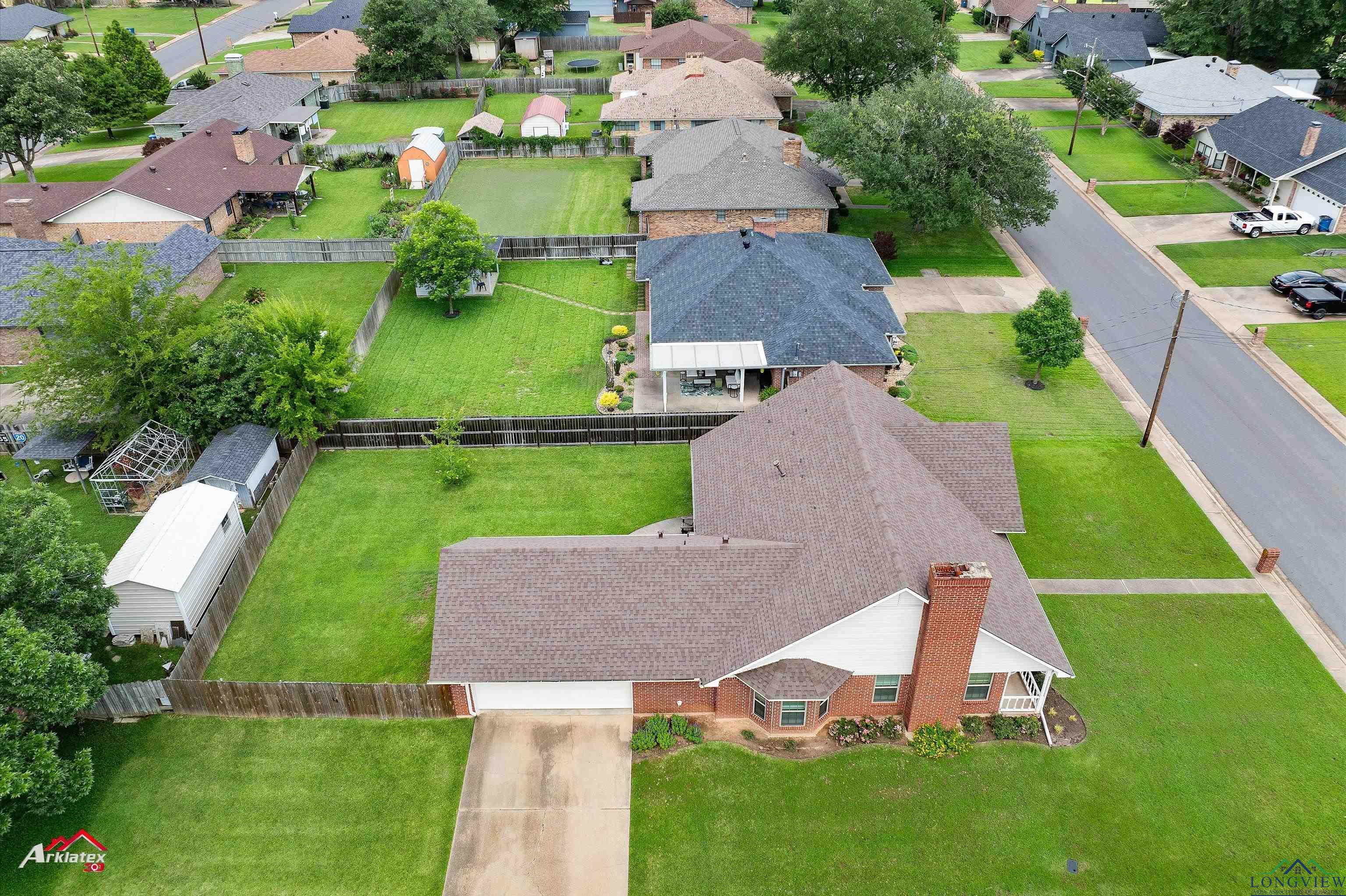 1918 Inglewood St, Henderson, Texas image 3