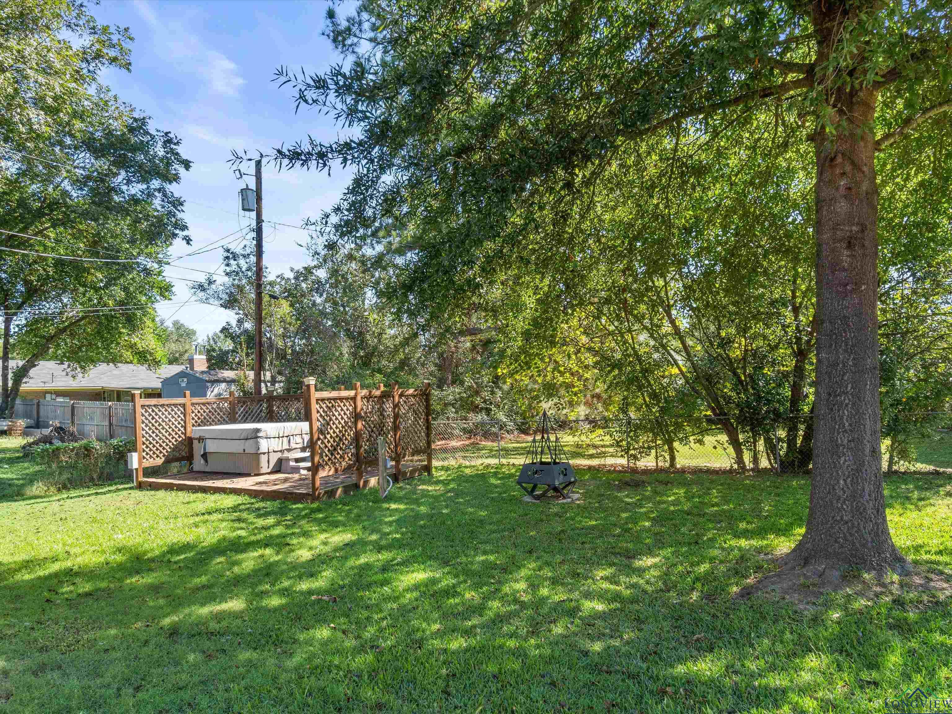 1604 Briarwood St, Gilmer, Texas image 15