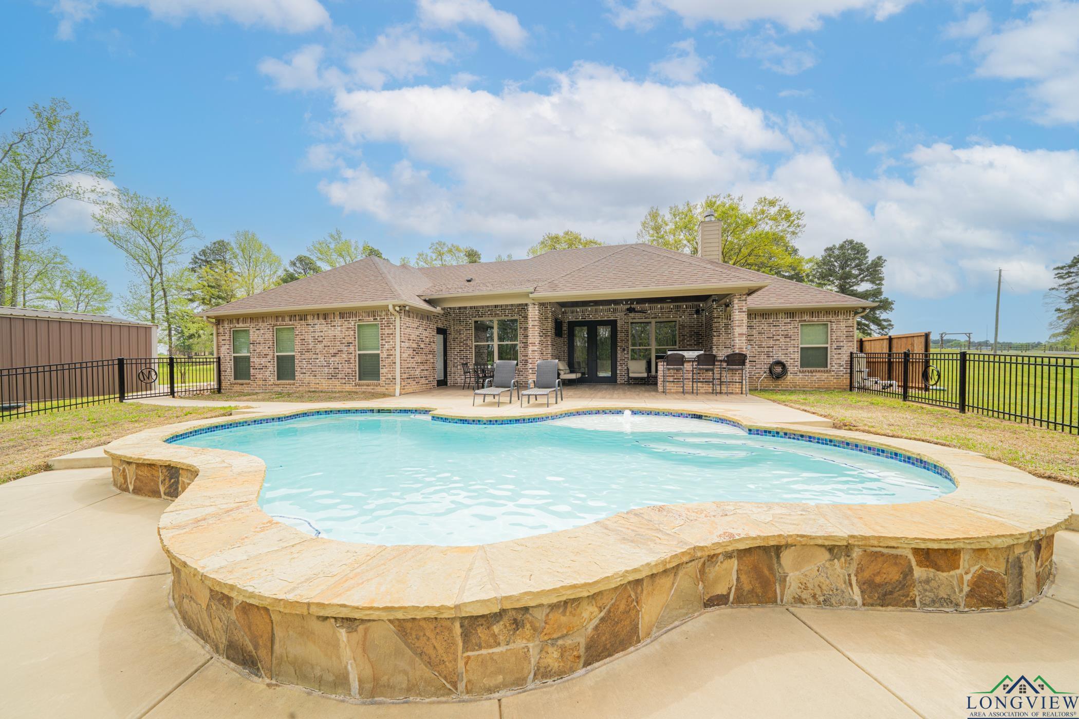 131 Osage Ln, Gilmer, Texas image 46