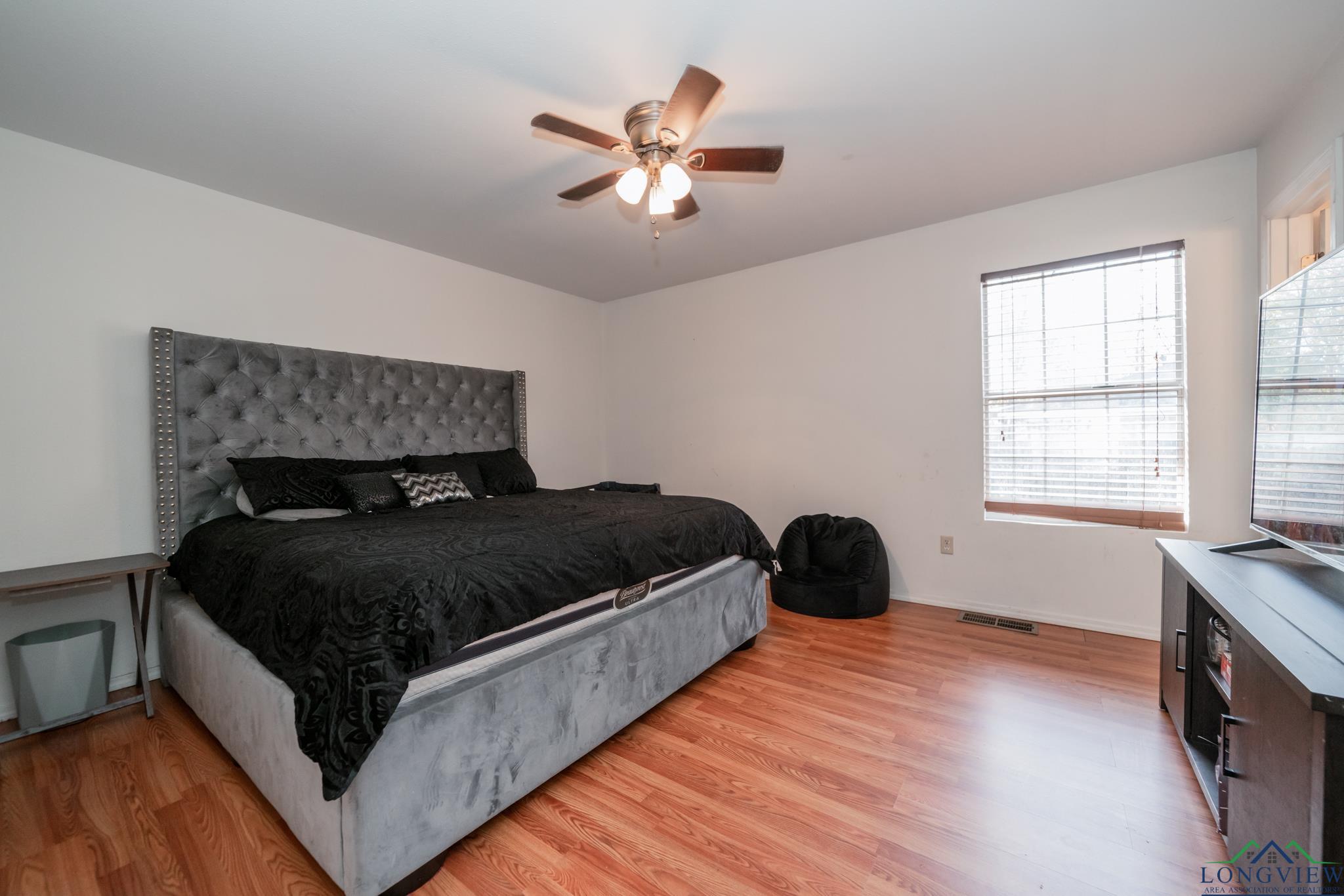908 Camp Street, Kilgore, Texas image 11
