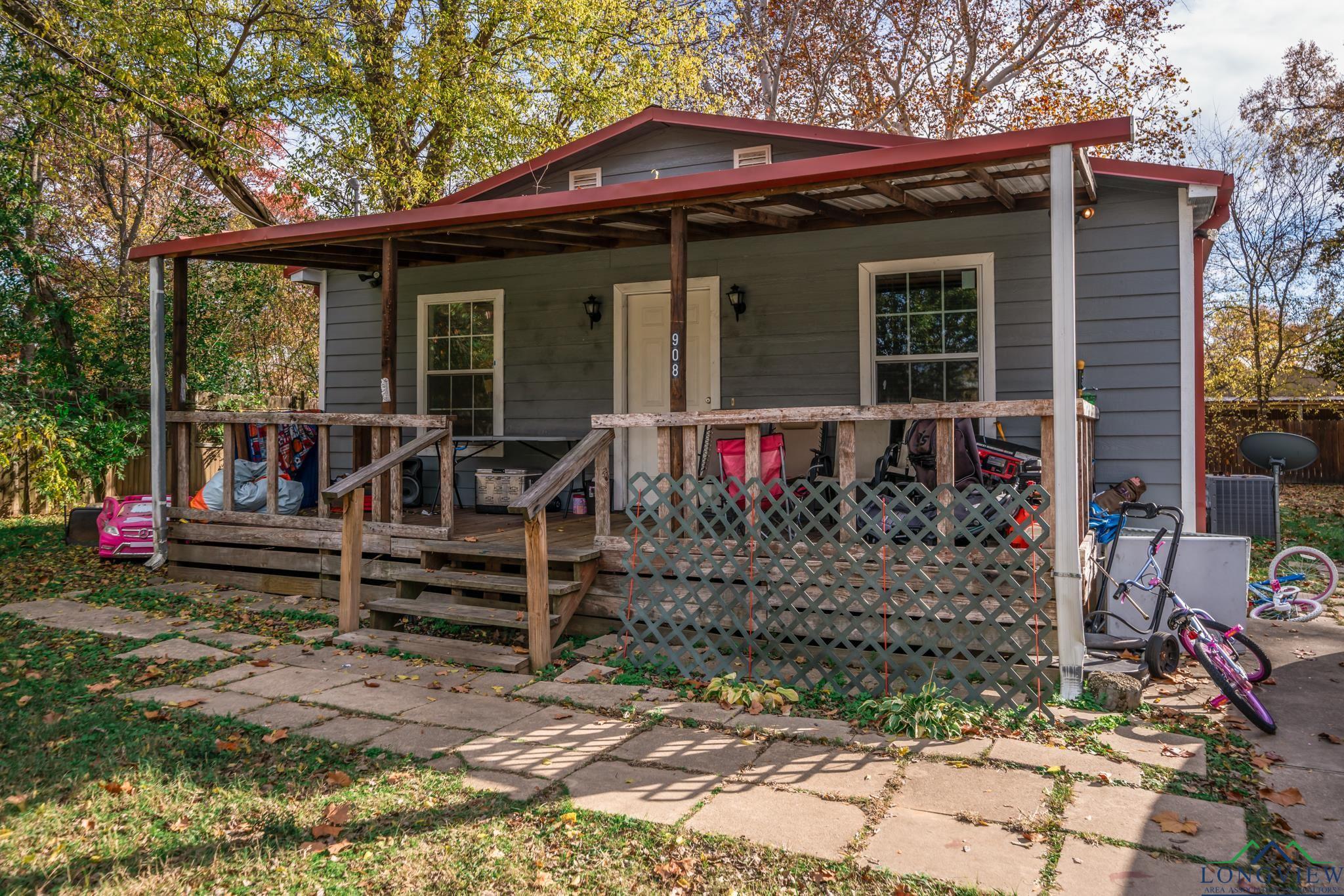 908 Camp Street, Kilgore, Texas image 3