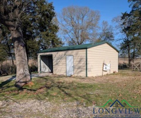 A home in Beckville