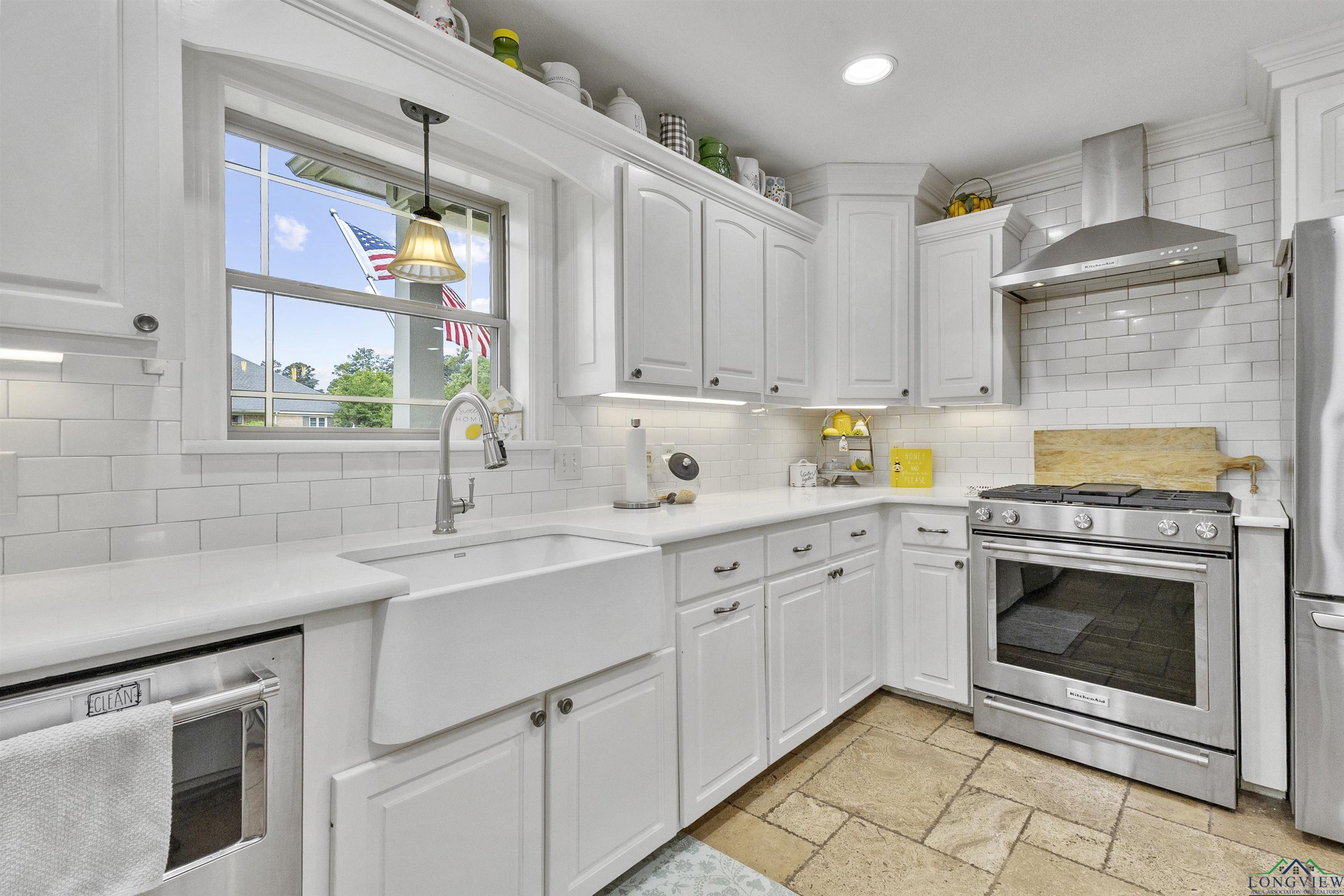 1908 Centenary Dr, Longview, Texas image 13