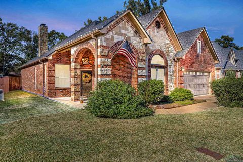 A home in Longview