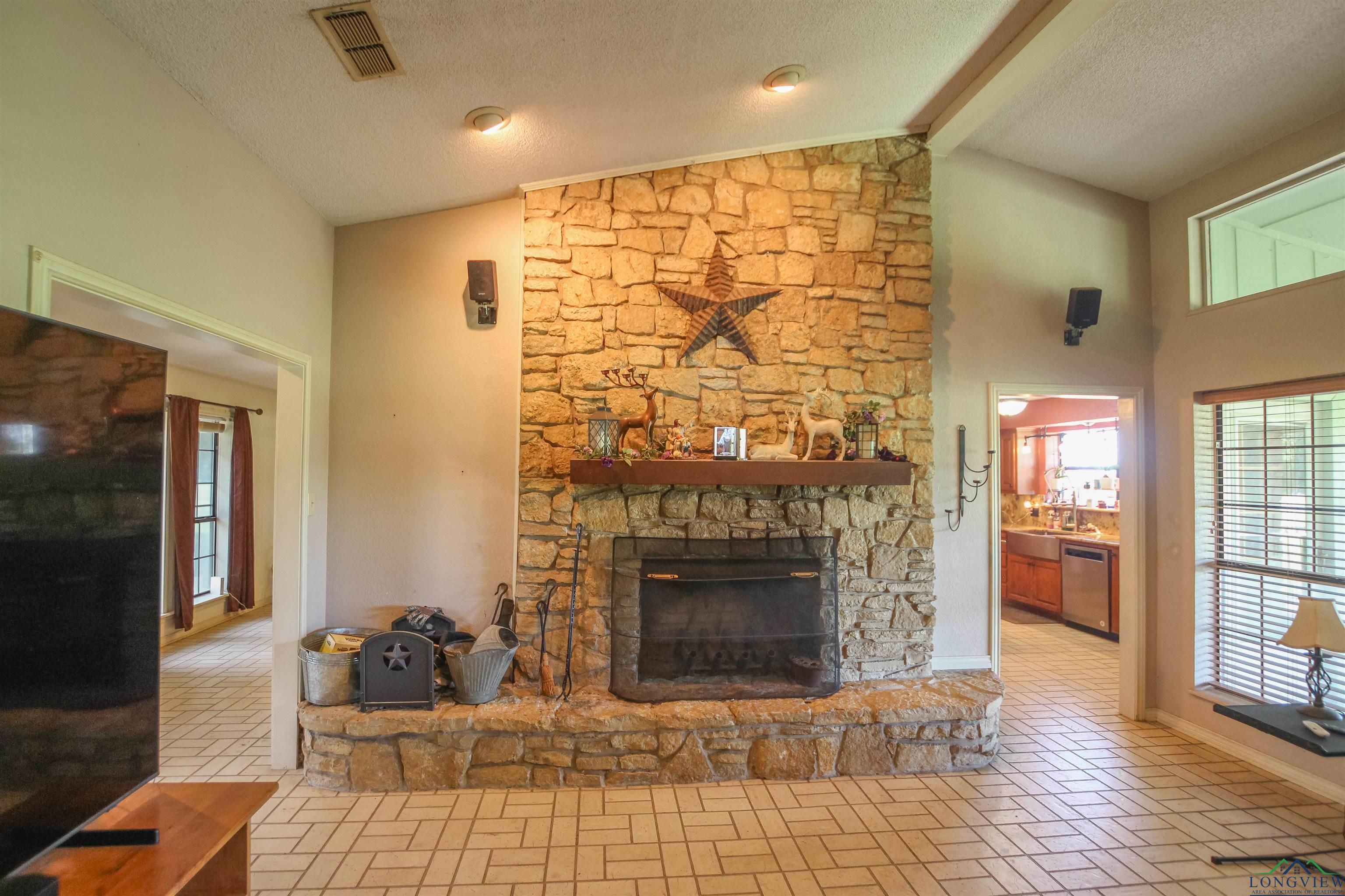 923 Cr 2650, Mineola, Texas image 7