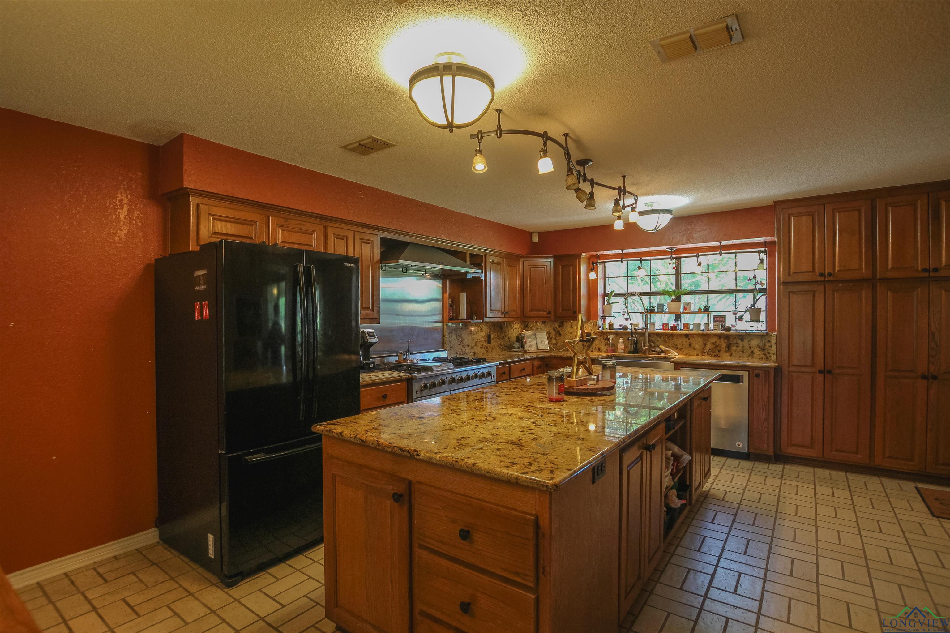 923 Cr 2650, Mineola, Texas image 9