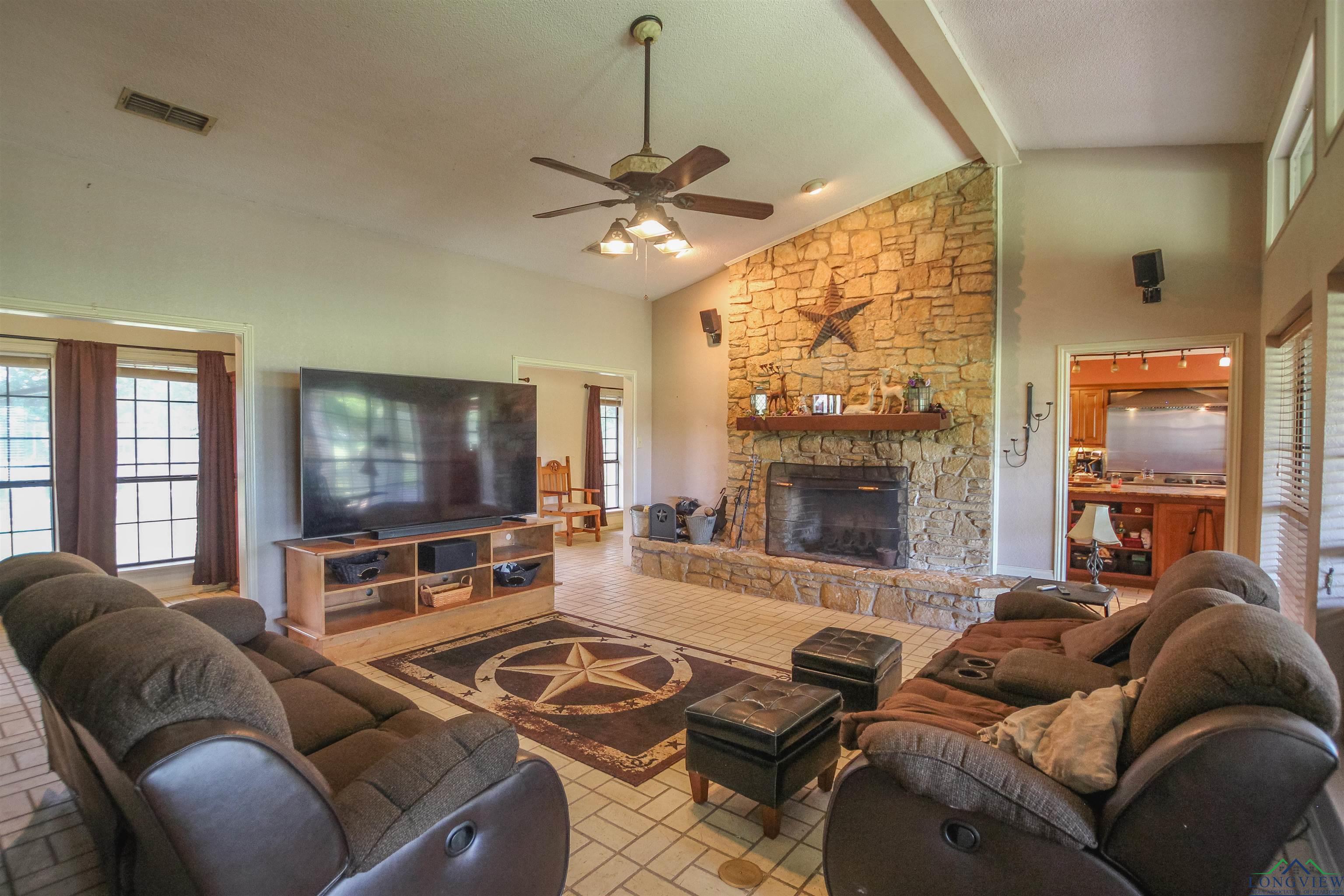 923 Cr 2650, Mineola, Texas image 5
